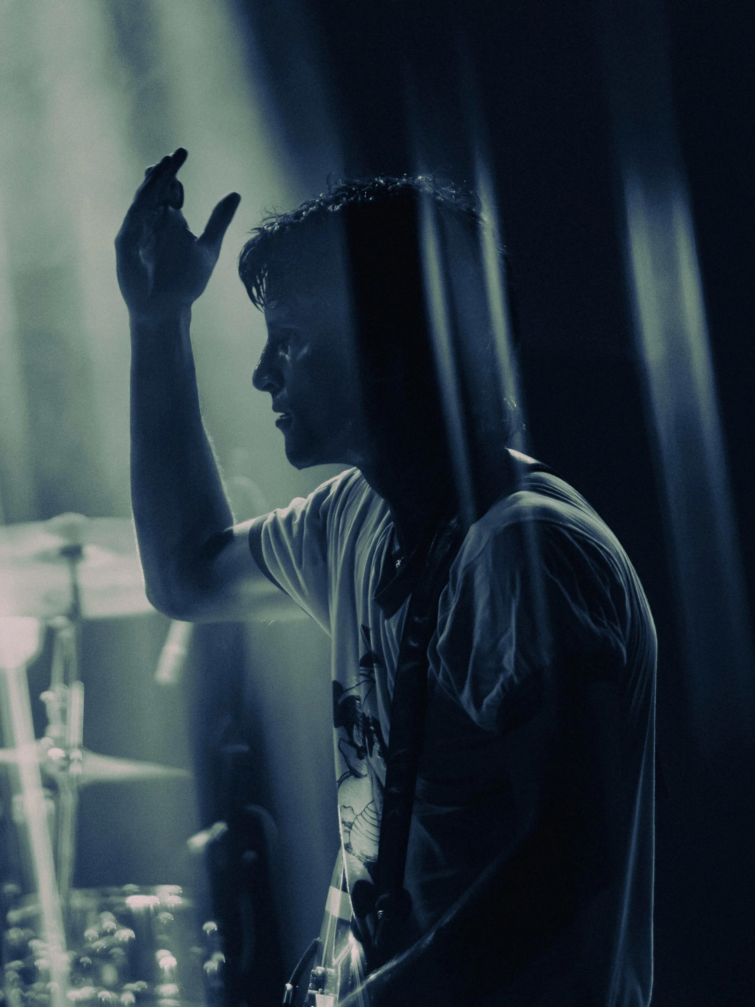 How do you describe @telescreens? I thought for a couple days on this following their show at @toadsplace. There is something transcendental about their music, it&rsquo;s nostalgic yet incredibly self-aware. The songwriting is conscious of, and often