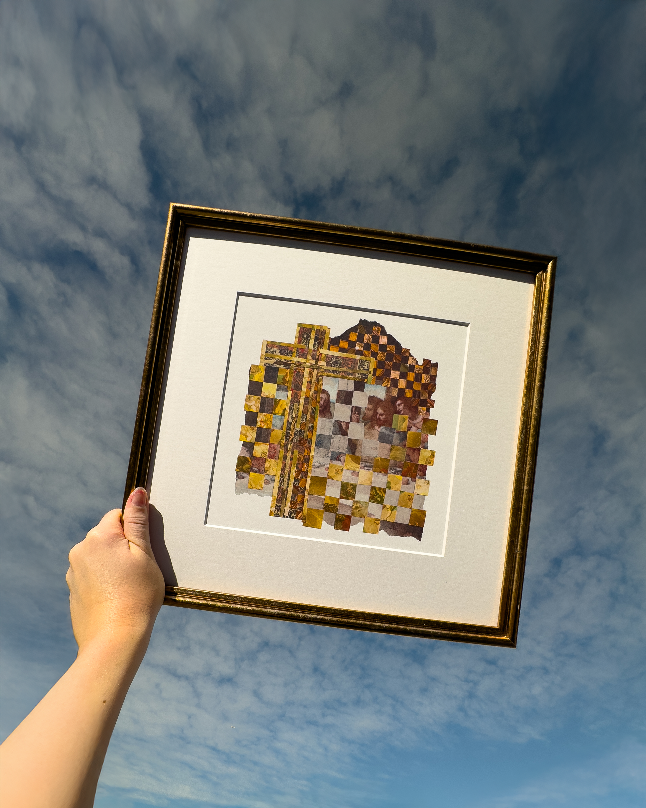 Image of Kirsten Hirst Holding Artwork