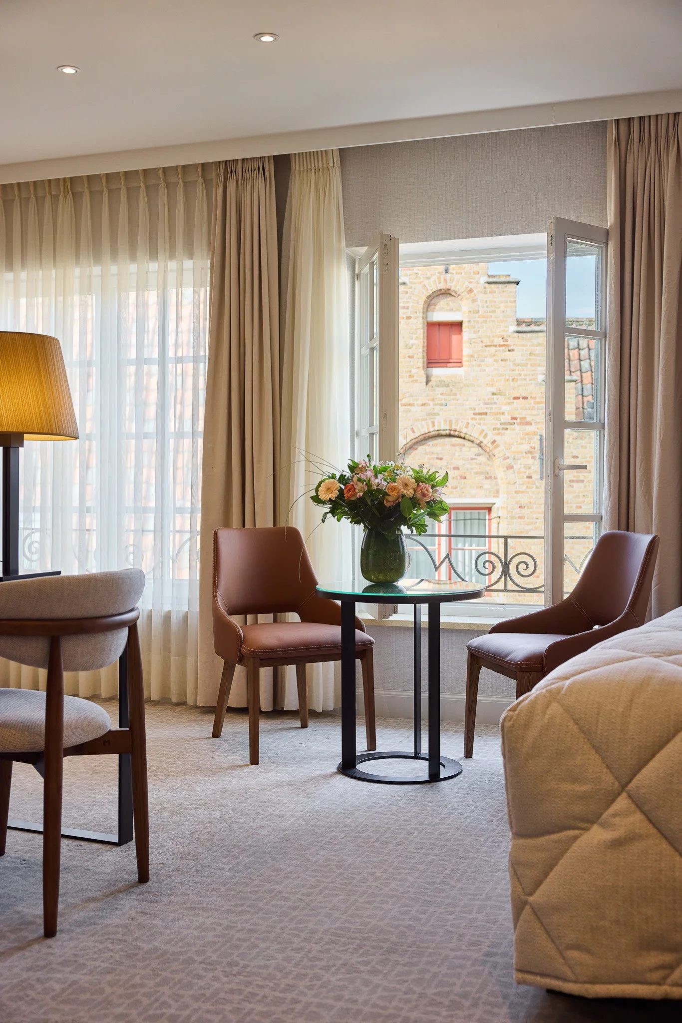 Luxury Room - Detail 2.jpg