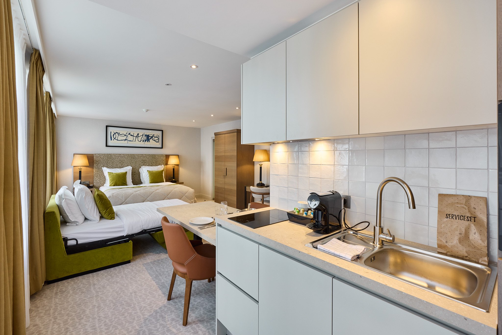 Family Kitchenette 4.jpg