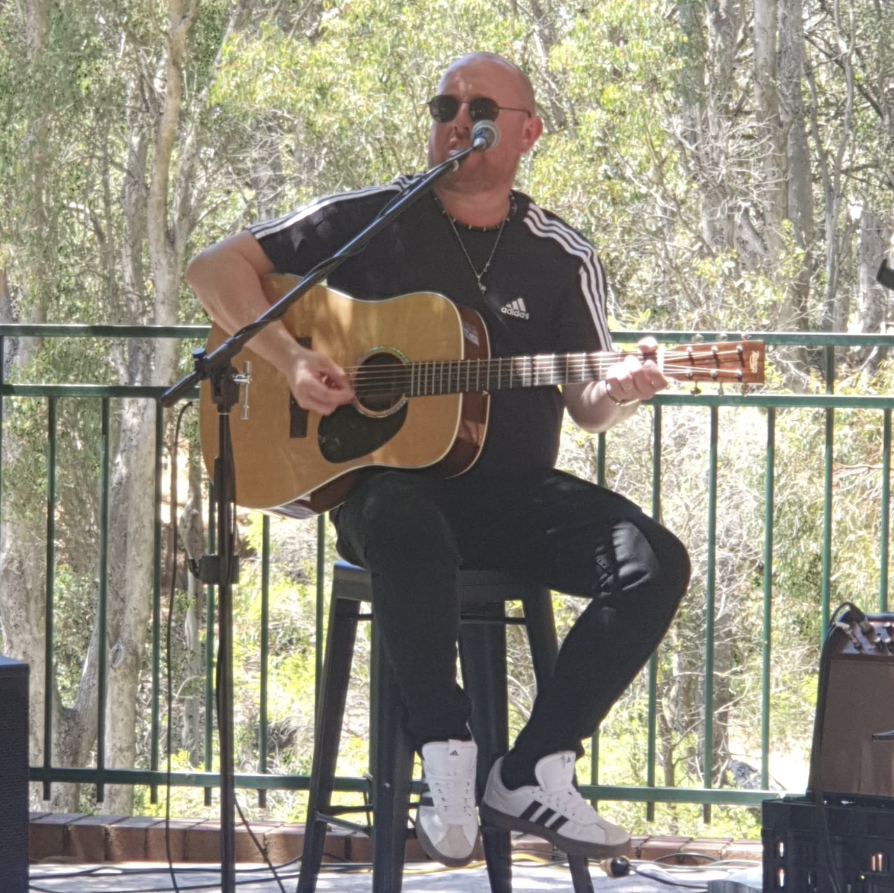 Sunday Session w Jack Irish 