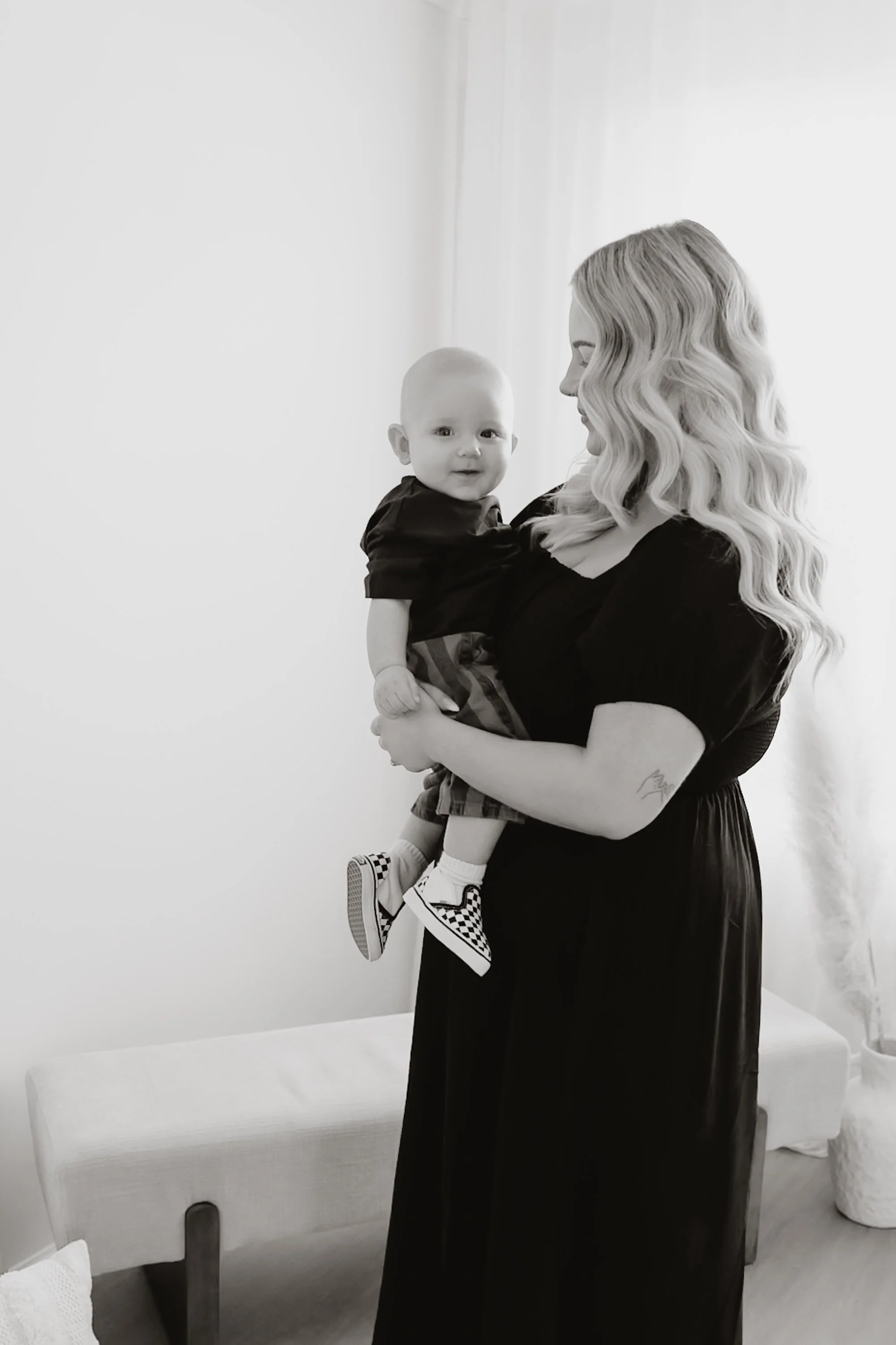 How to Prepare Toddlers for Family Photos