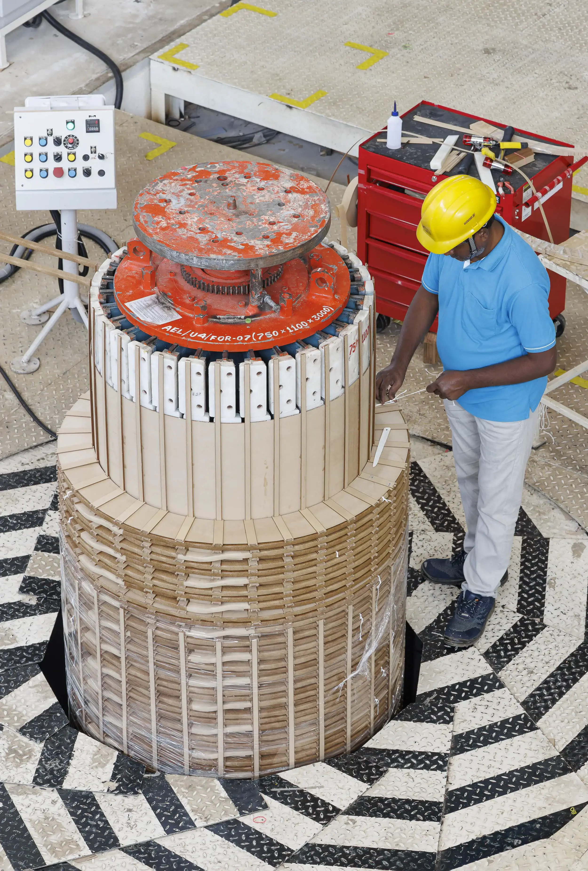 vertical-transformer-core-assembly-atlanta-transformers-vadodara-arpit-patel.webp