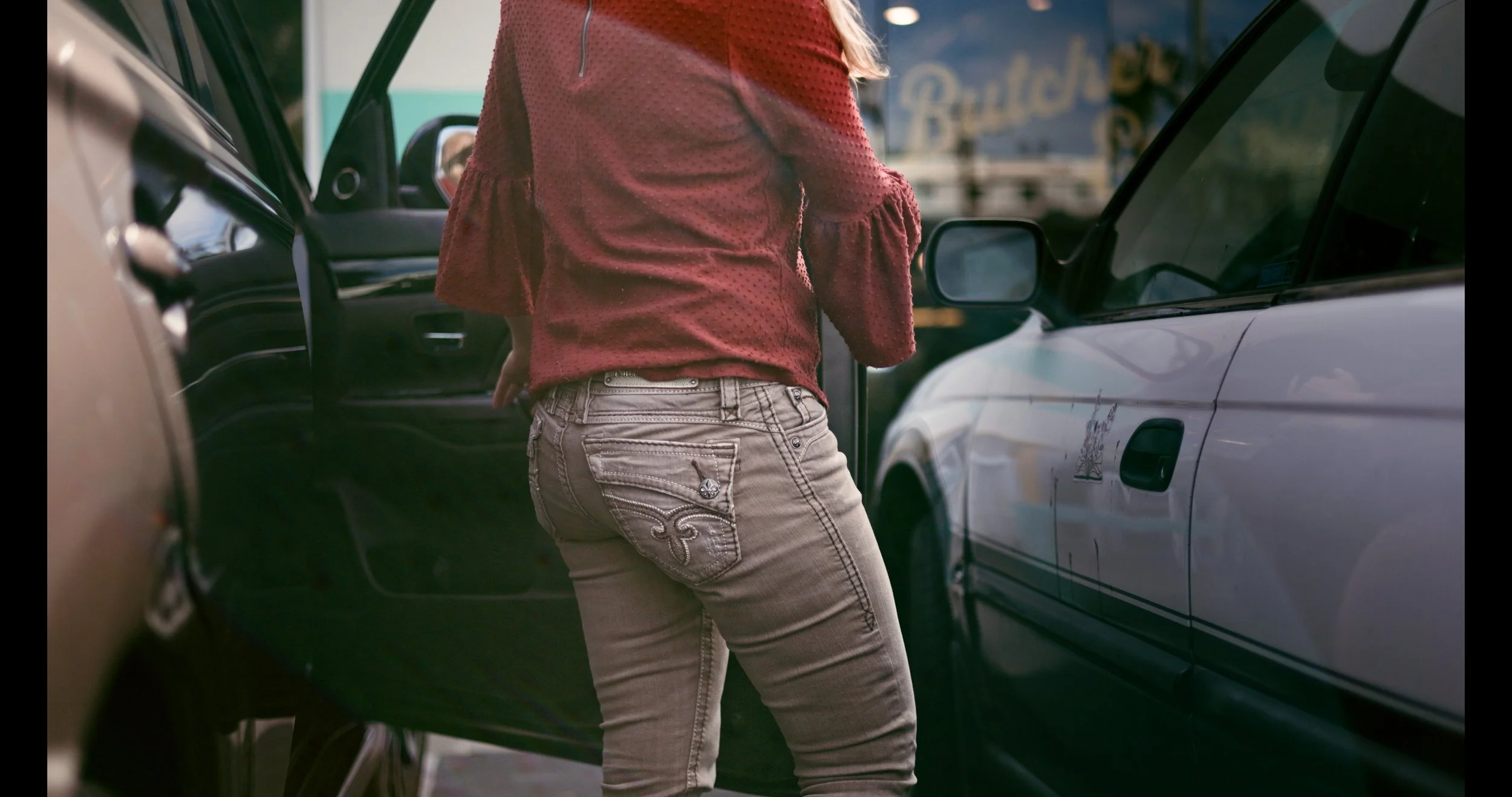 Extended Demo Reel_01_00_47_03.jpg