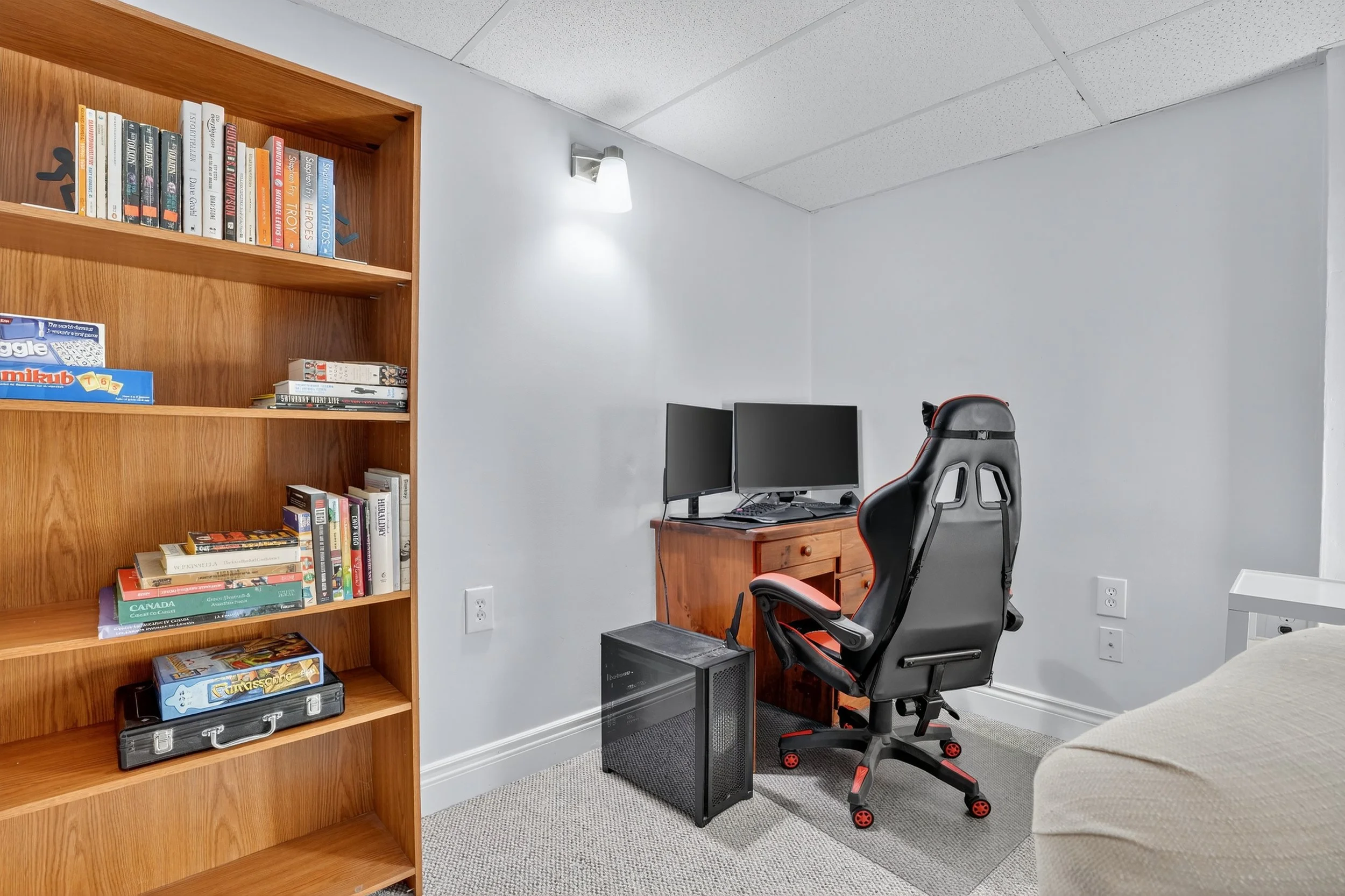 22 Caprice Crt Kitchener 43.jpg