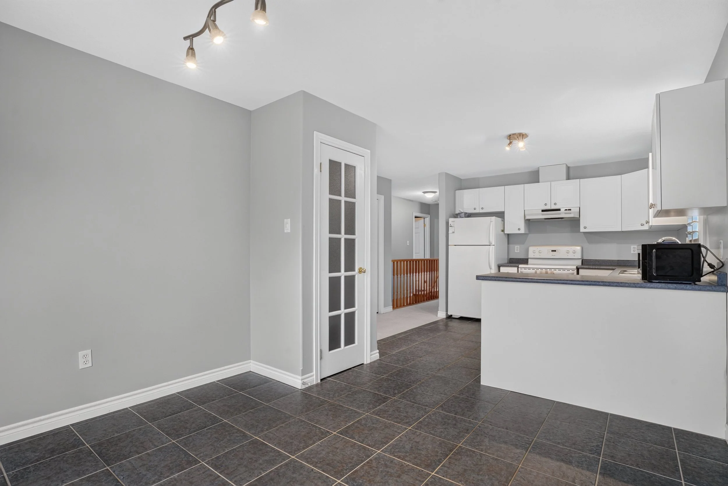 025-10 Pattison Place Fergus25.jpg
