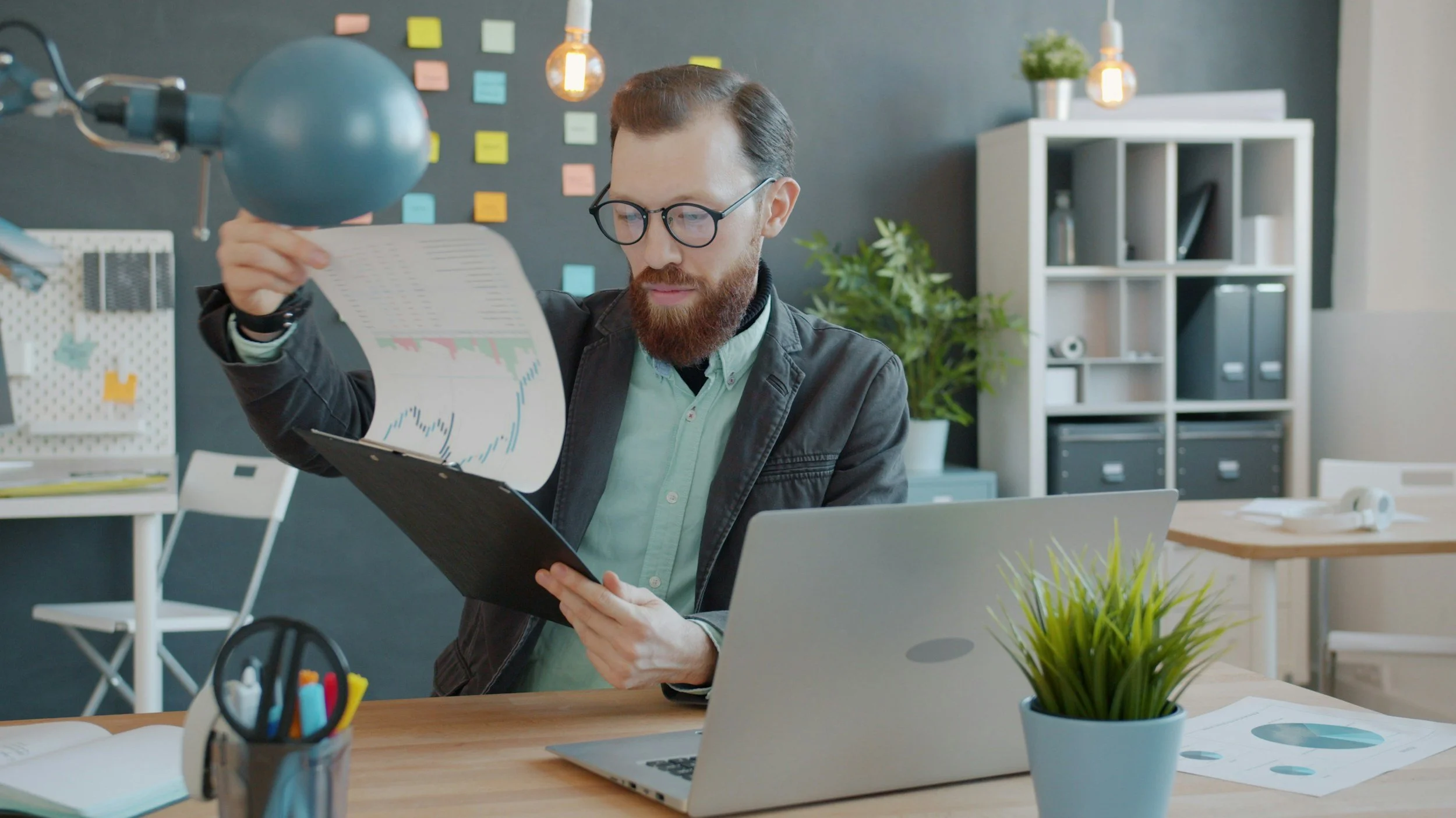 How to Read a Listing Like a Pro (and Spot Red Flags Early)