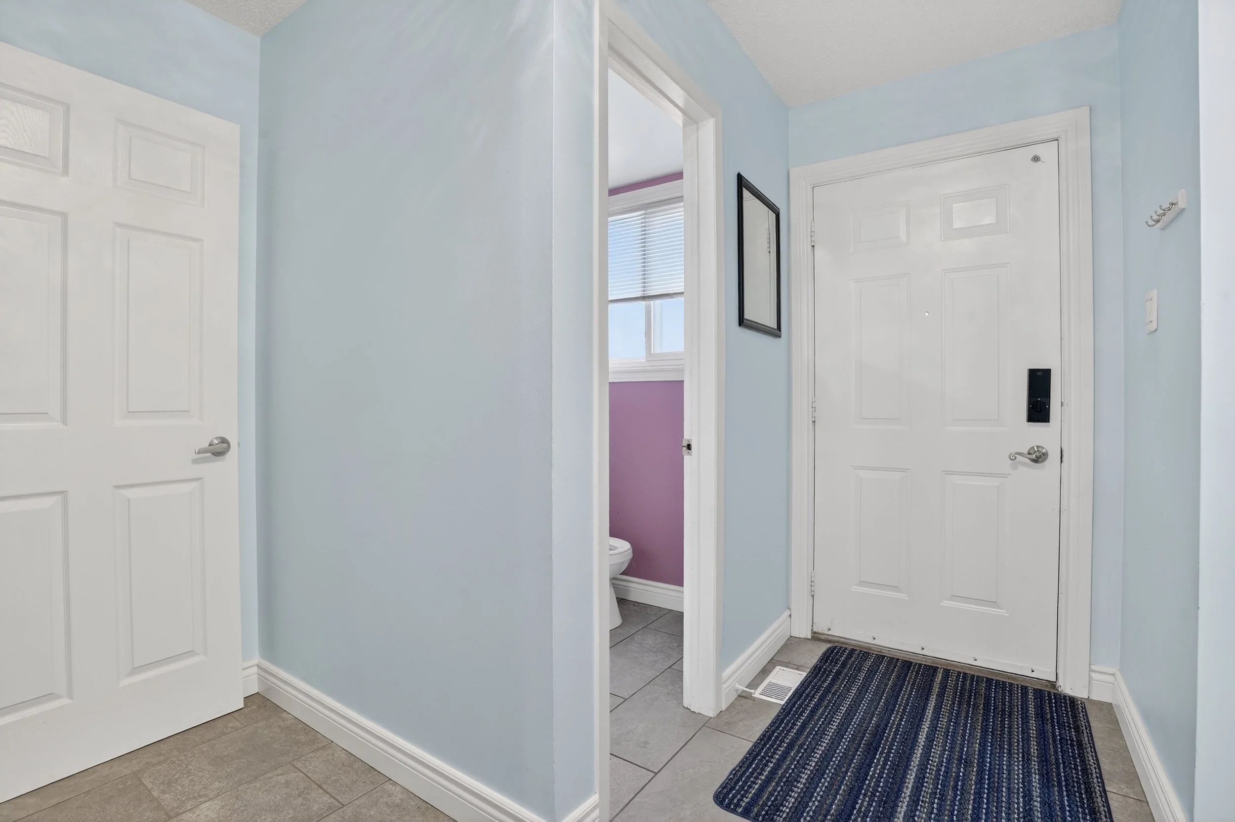 007-2-175 Siebert Ave Kitchener 07.jpg