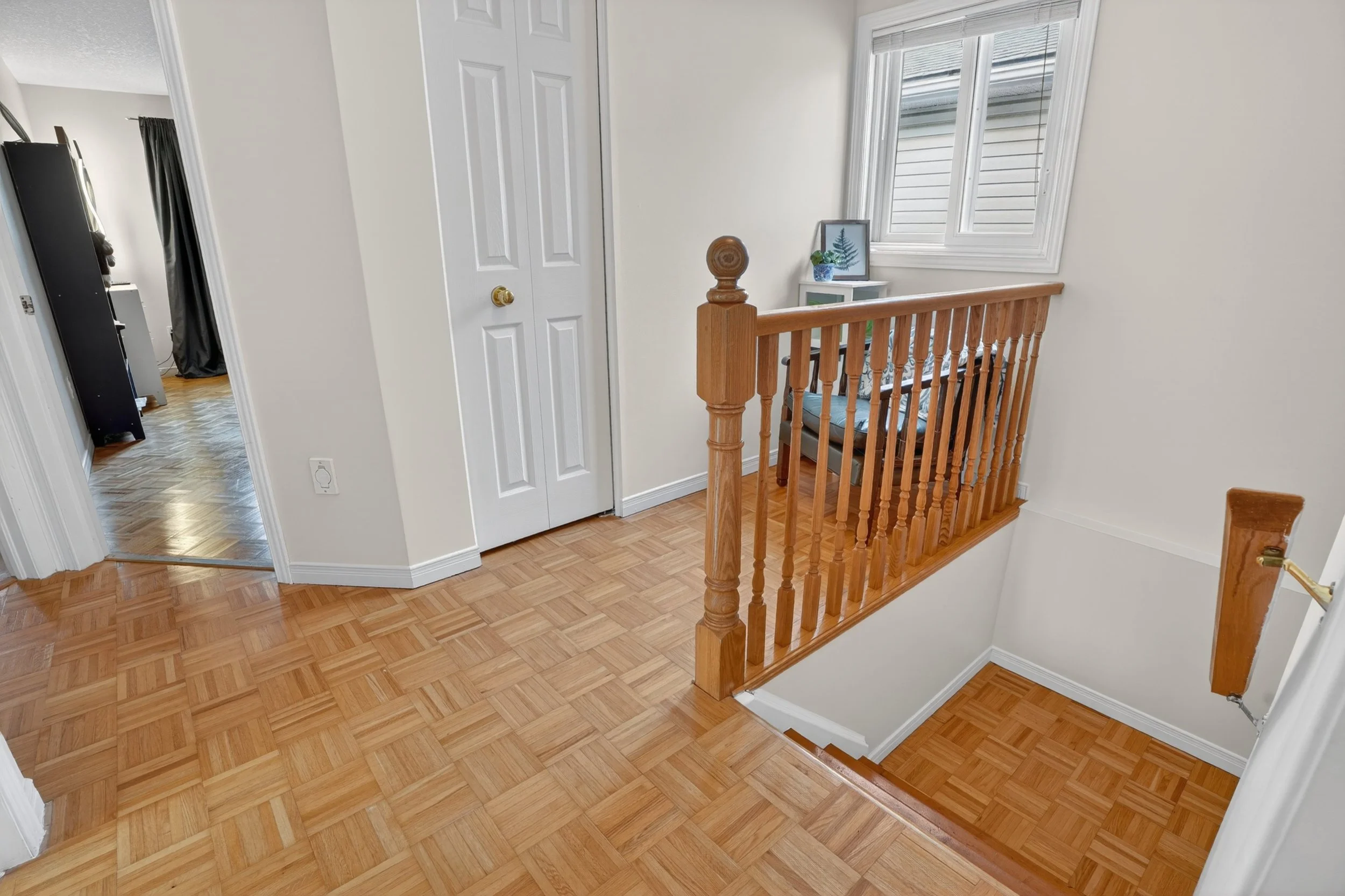 032-331 Keewatin Ave Kitchener 32.jpg