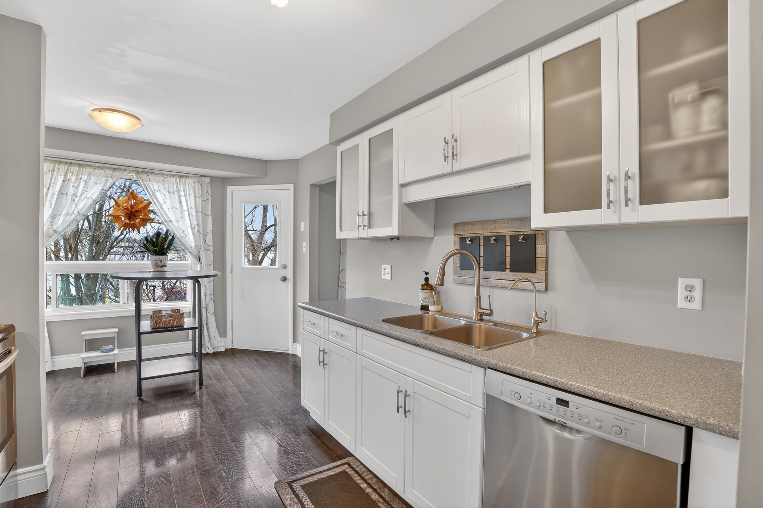 016-37-132 Brighton St Waterloo 16.jpg