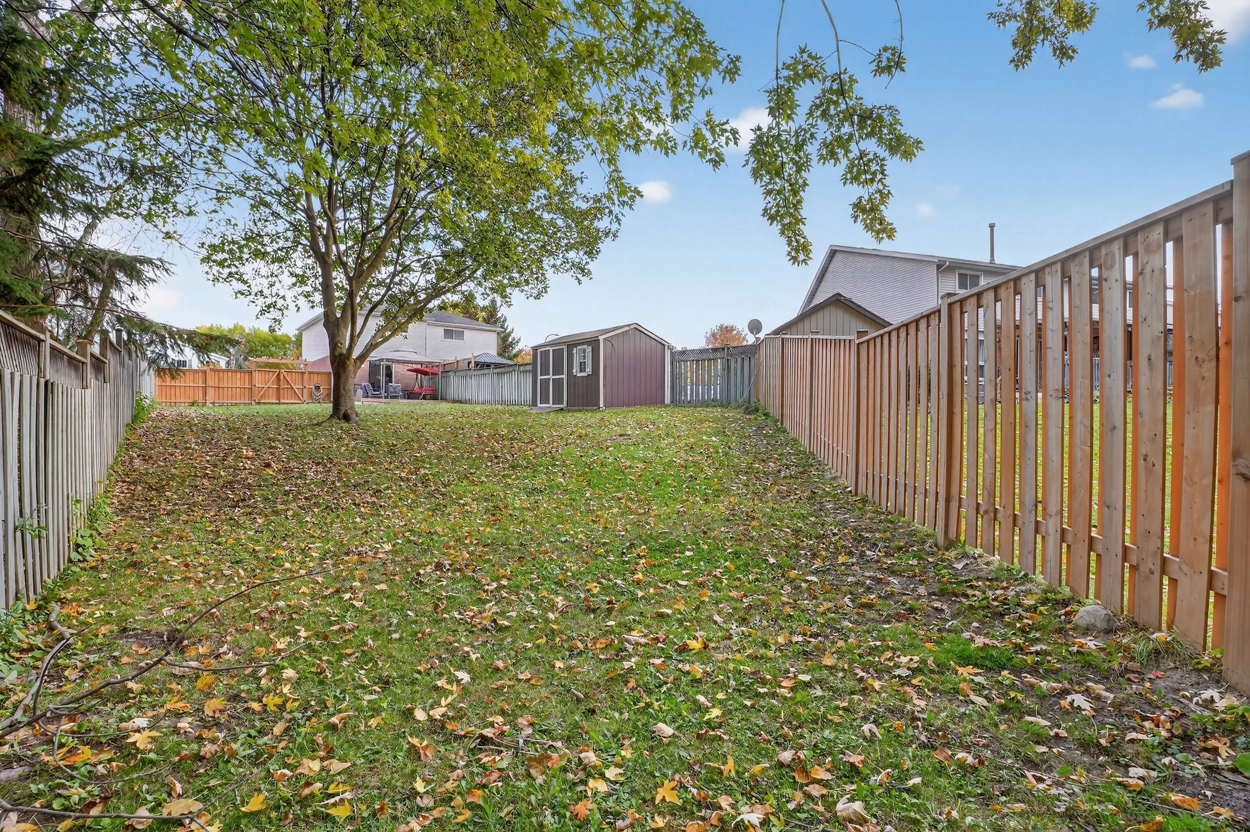 22 Caprice Crt Kitchener 12.jpg