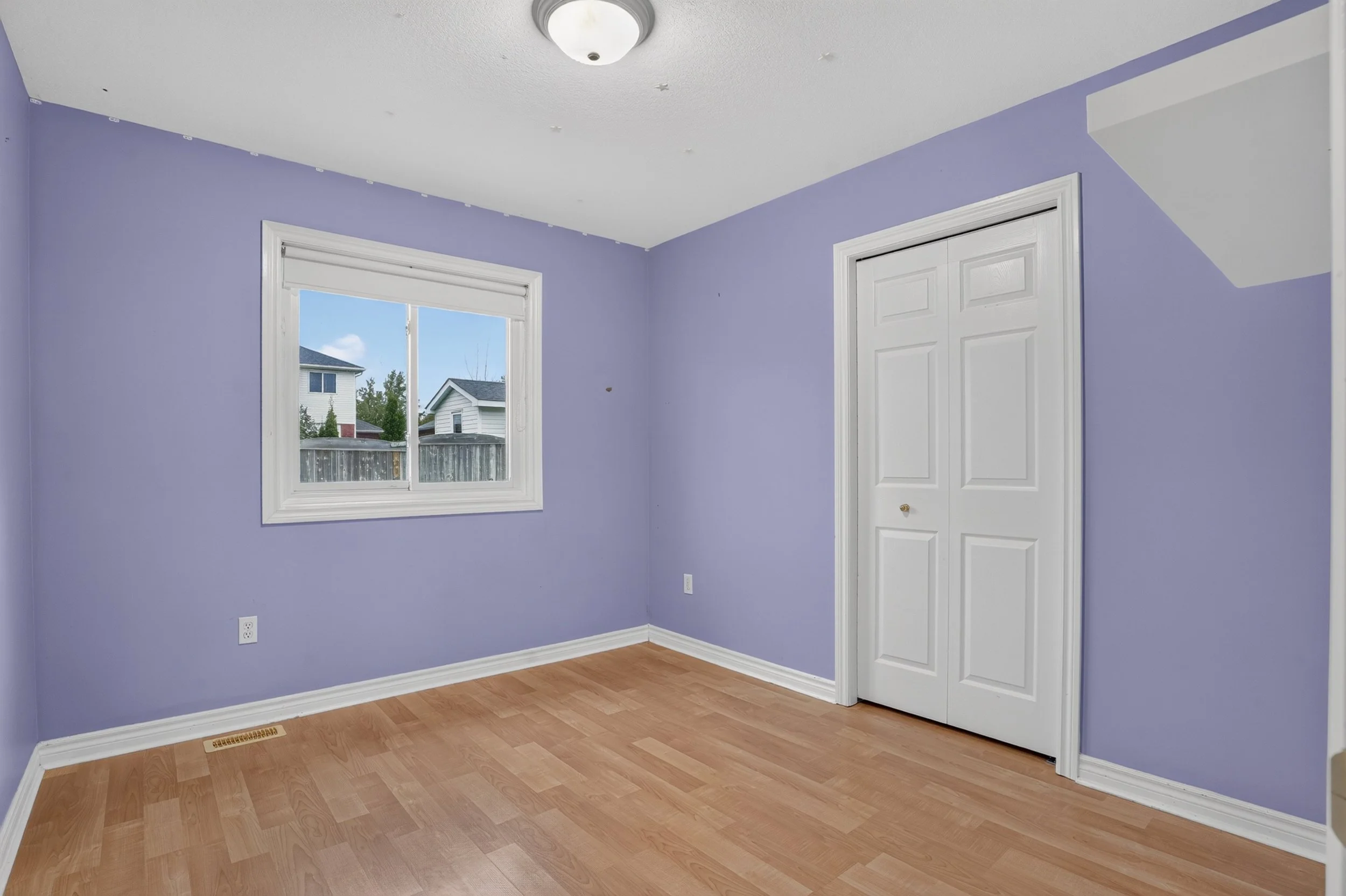 035-10 Pattison Place Fergus35.jpg