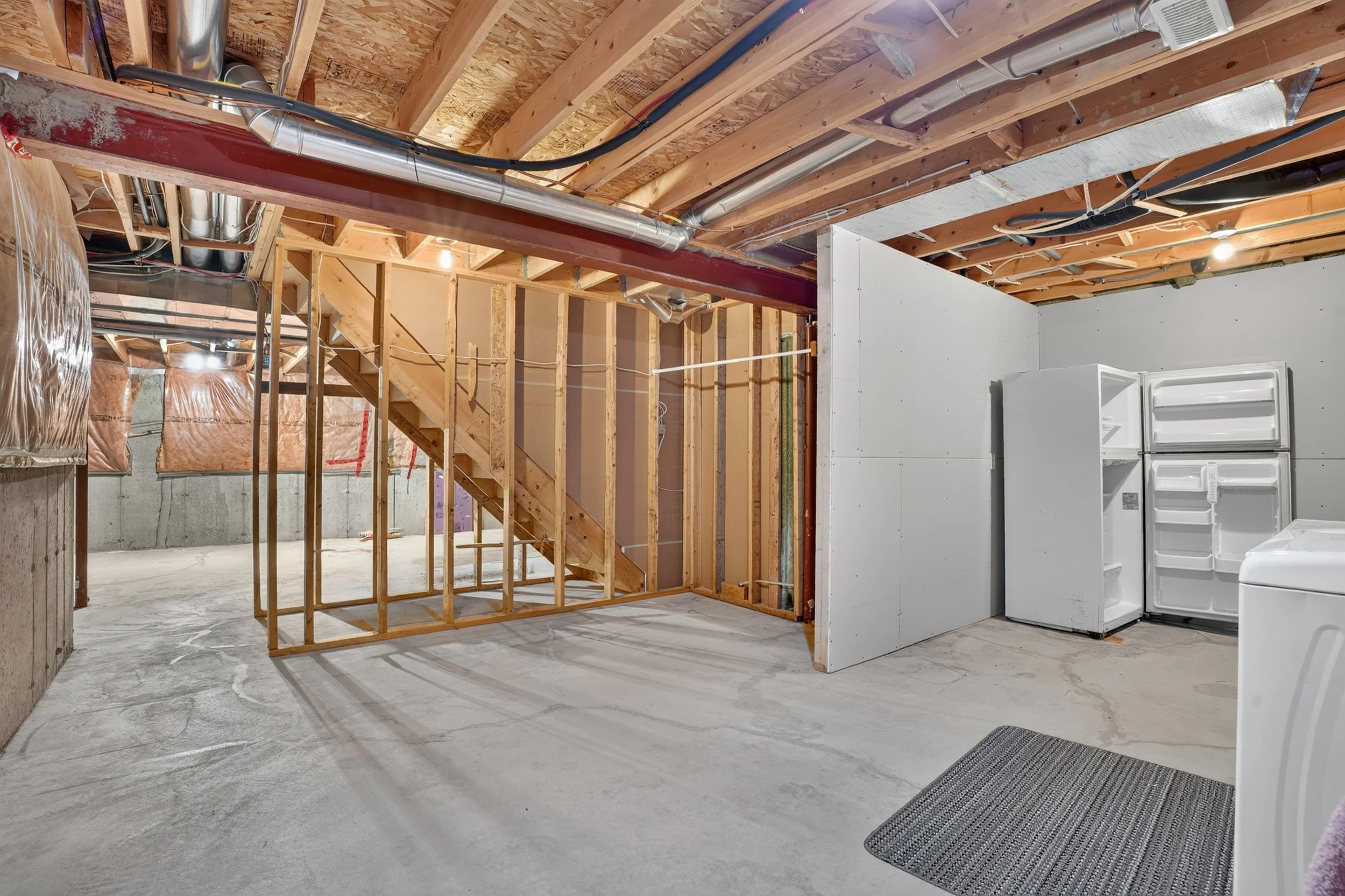 051-10 Pattison Place Fergus51.jpg