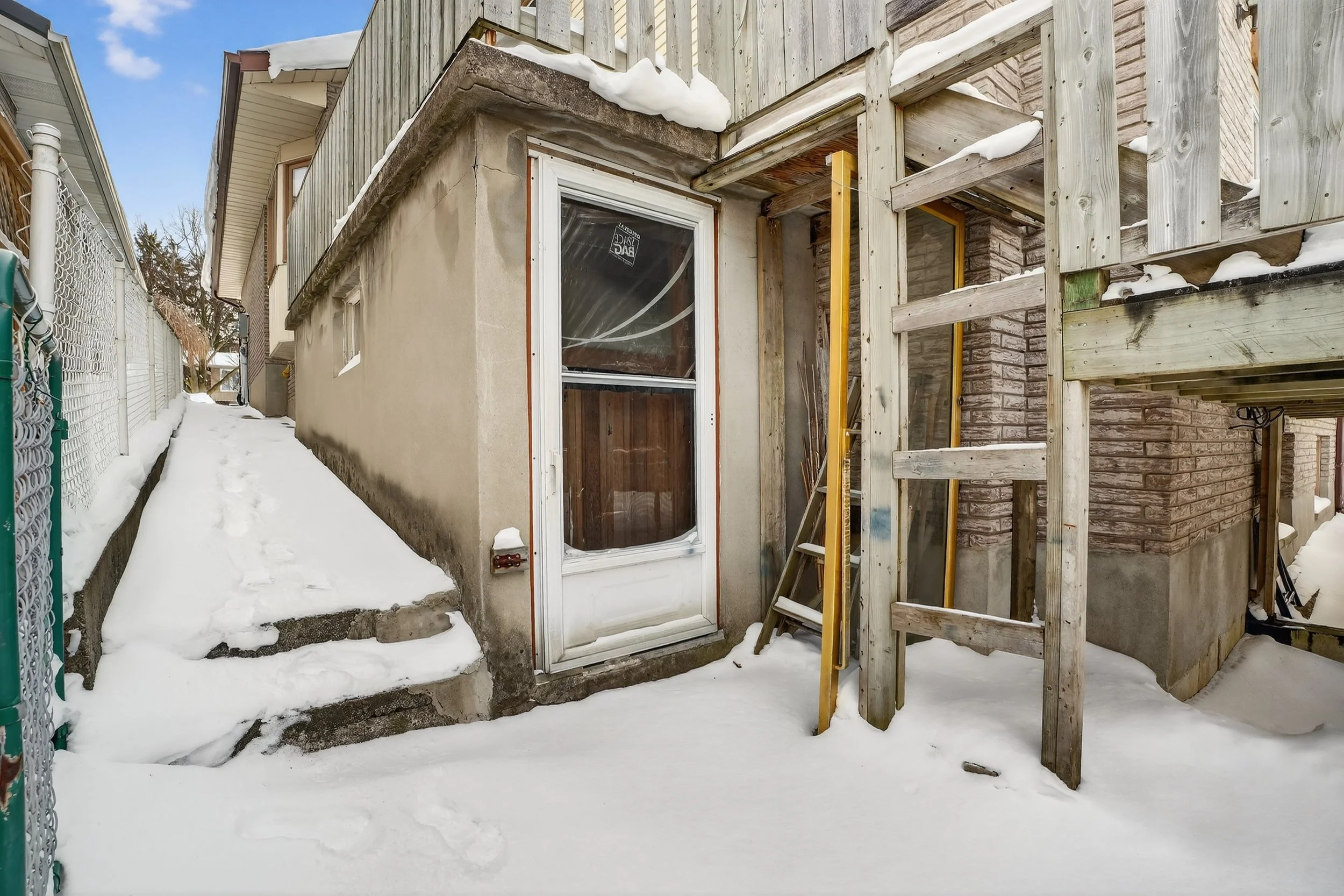 046-49 Century Hill Dr Kitchener 46.jpg