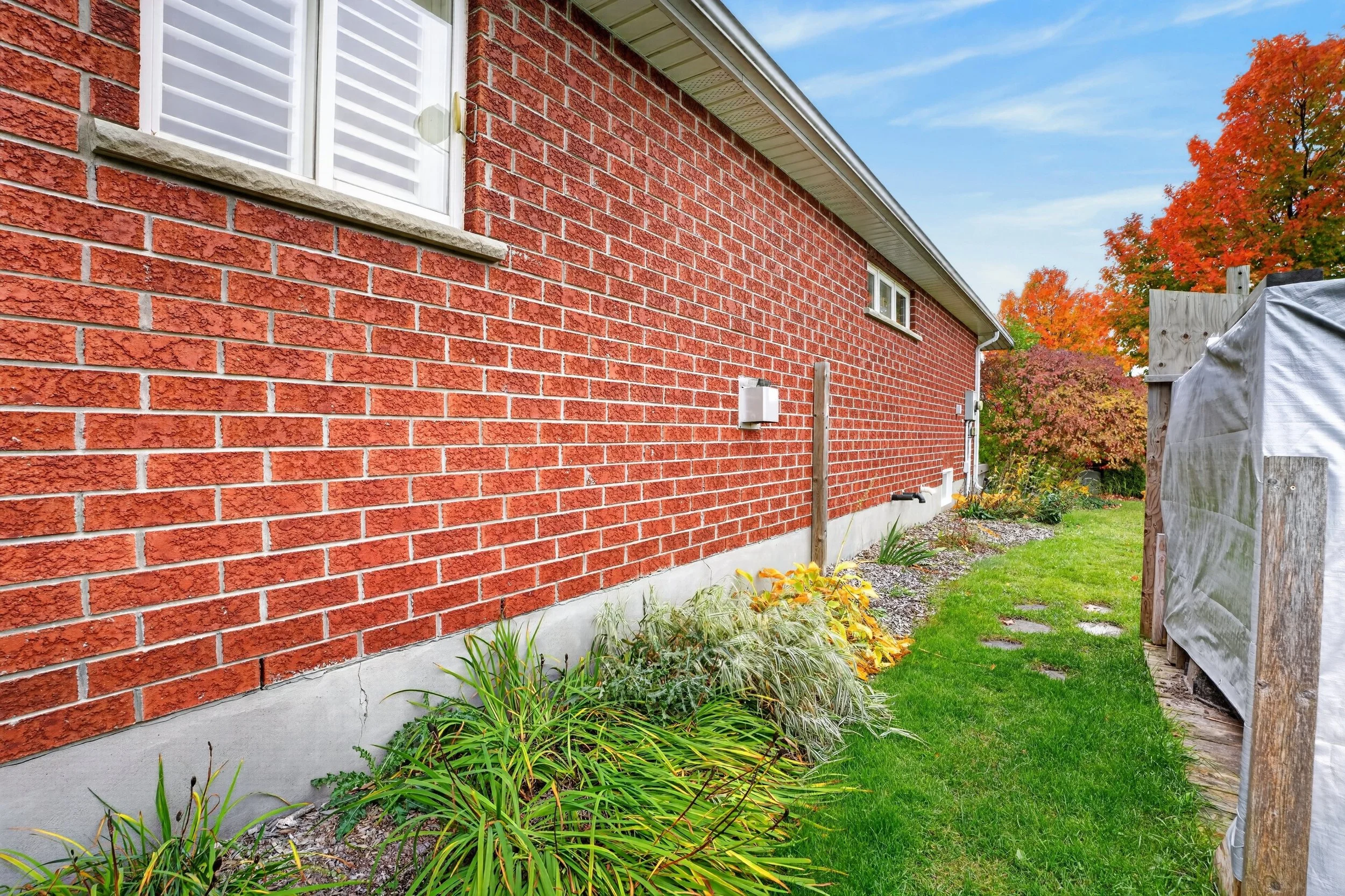 053-10 Pattison Place Fergus53.jpg