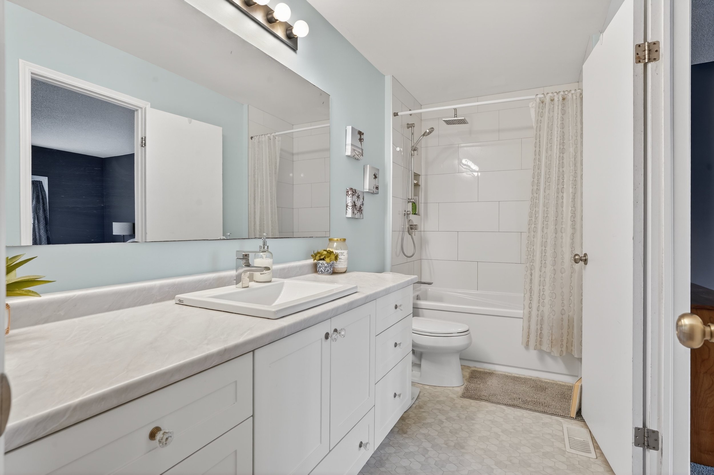 028-37-132 Brighton St Waterloo 28.jpg