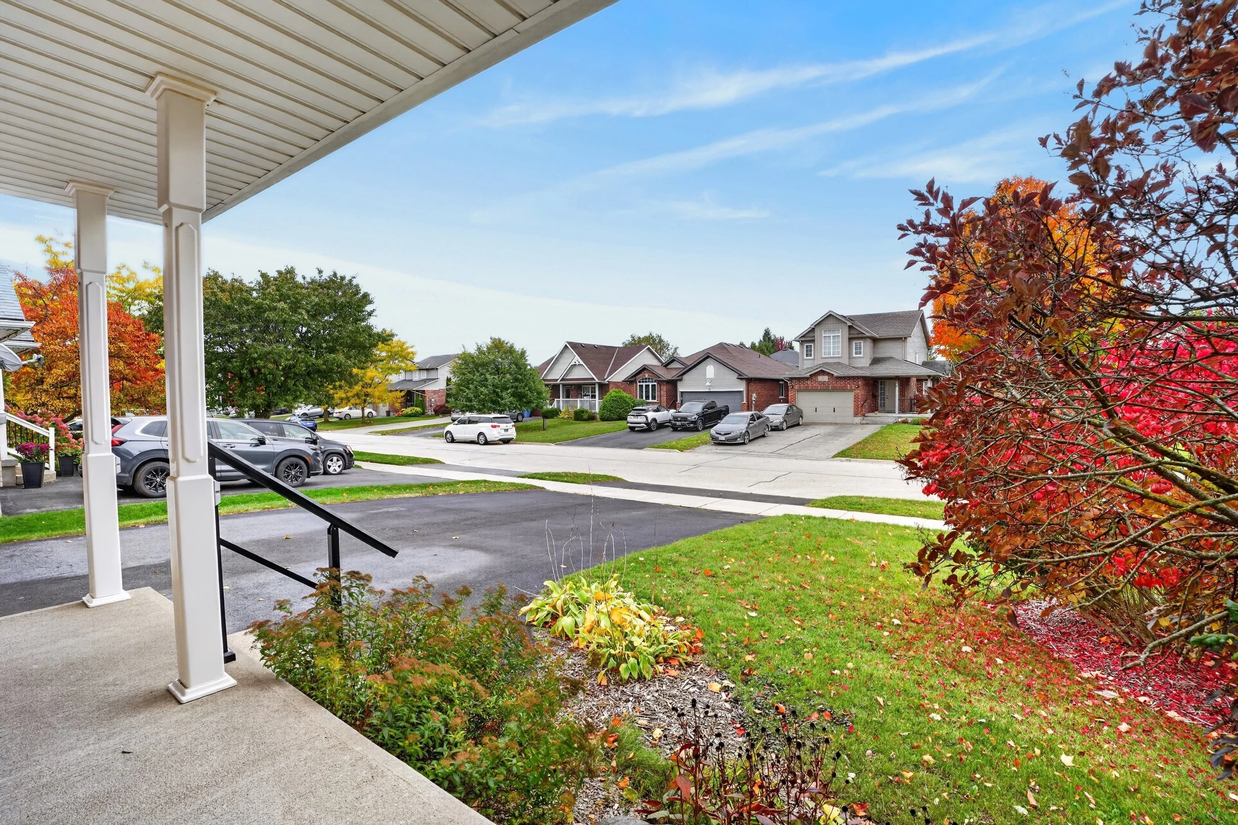 005-10 Pattison Place Fergus5.jpg