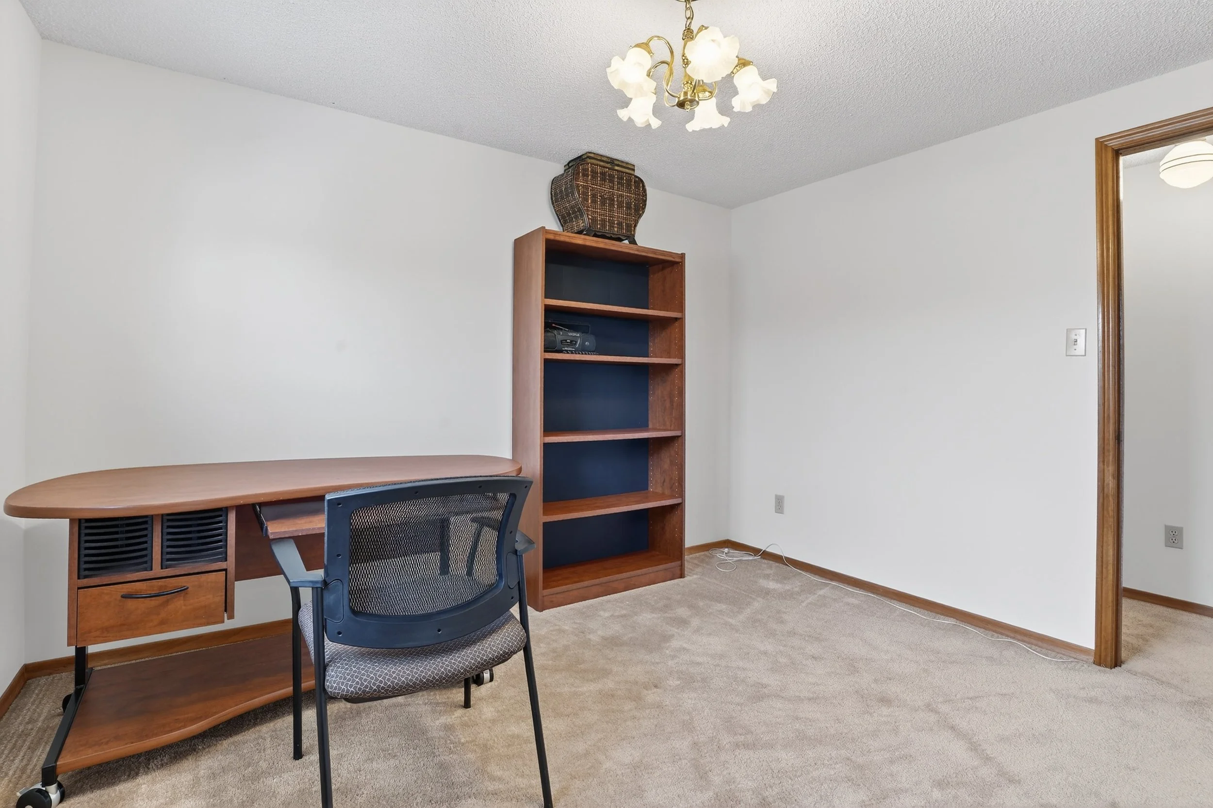 029-49 Century Hill Dr Kitchener 29.jpg