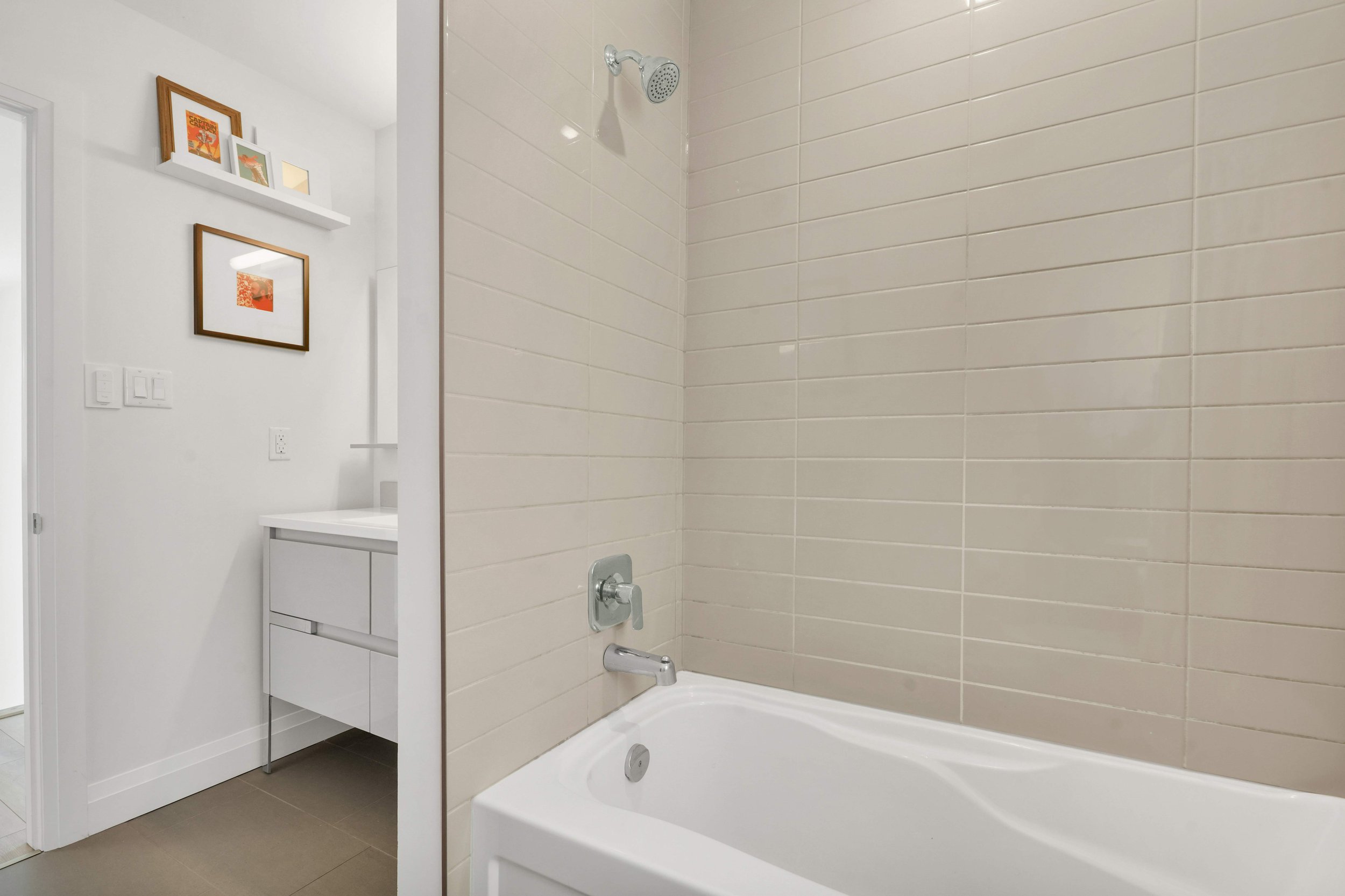 037-16 170 Benton St Kitchener 37.jpg