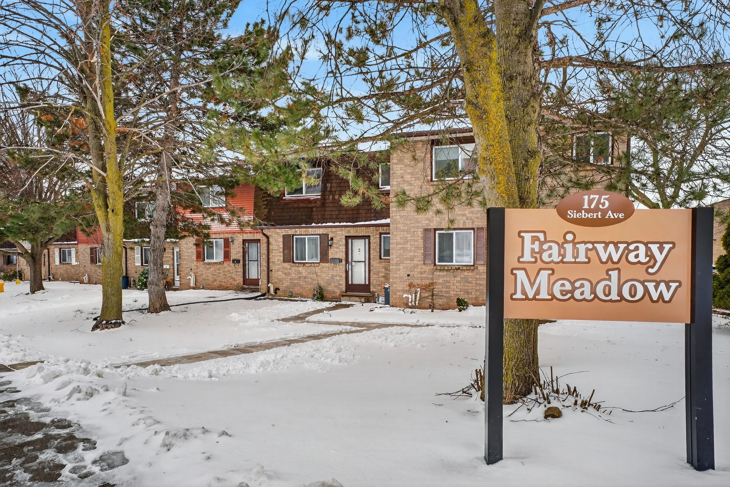 003-2-175 Siebert Ave Kitchener 03.jpg