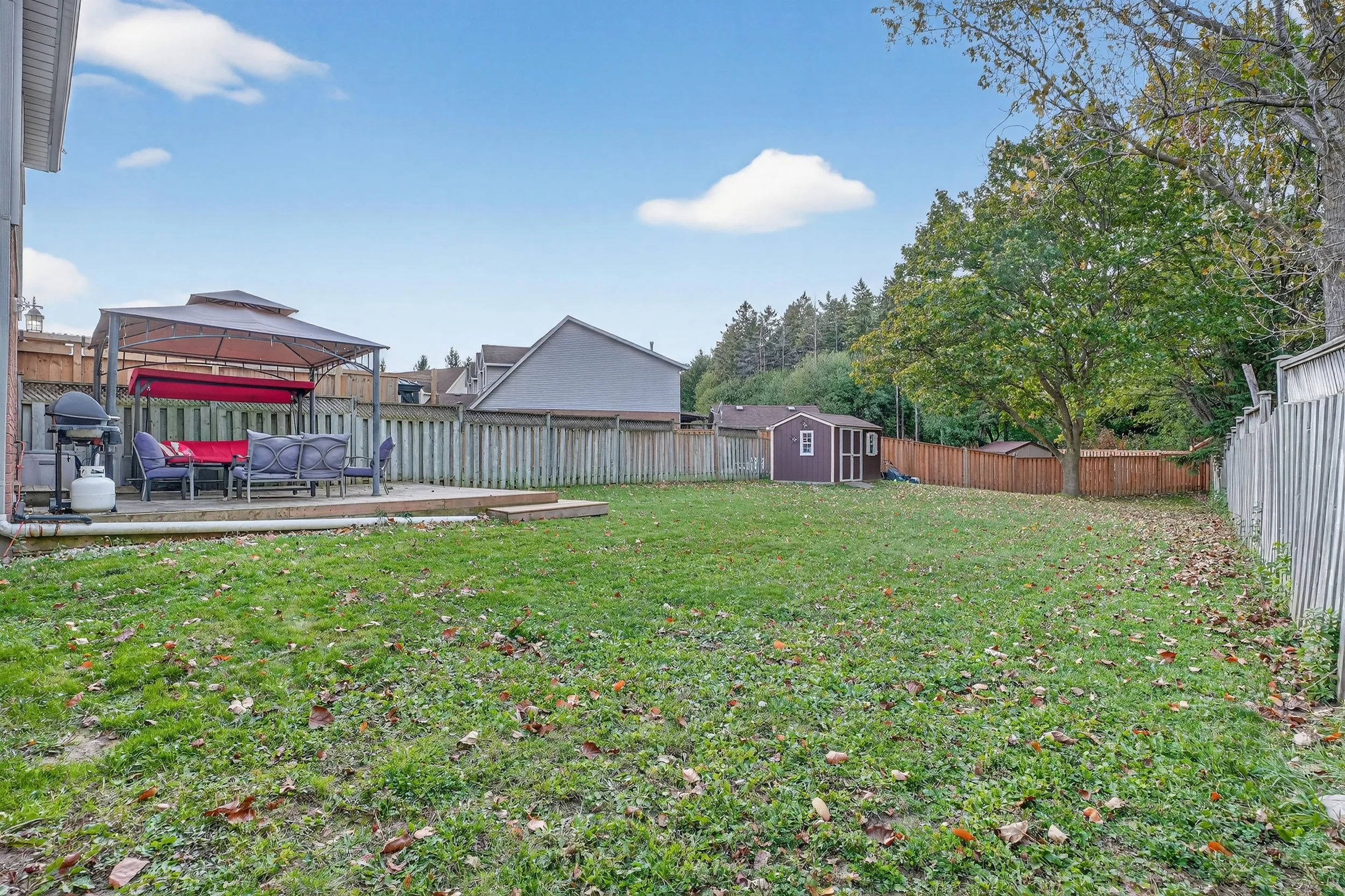 22 Caprice Crt Kitchener 07.jpg