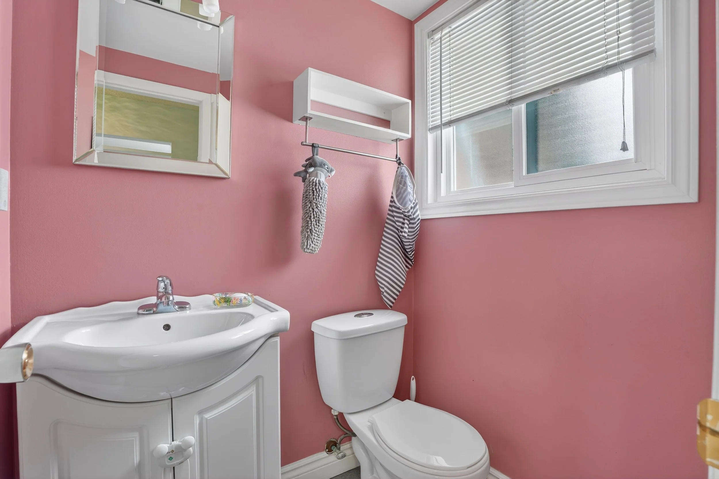 010-2-175 Siebert Ave Kitchener 10.jpg