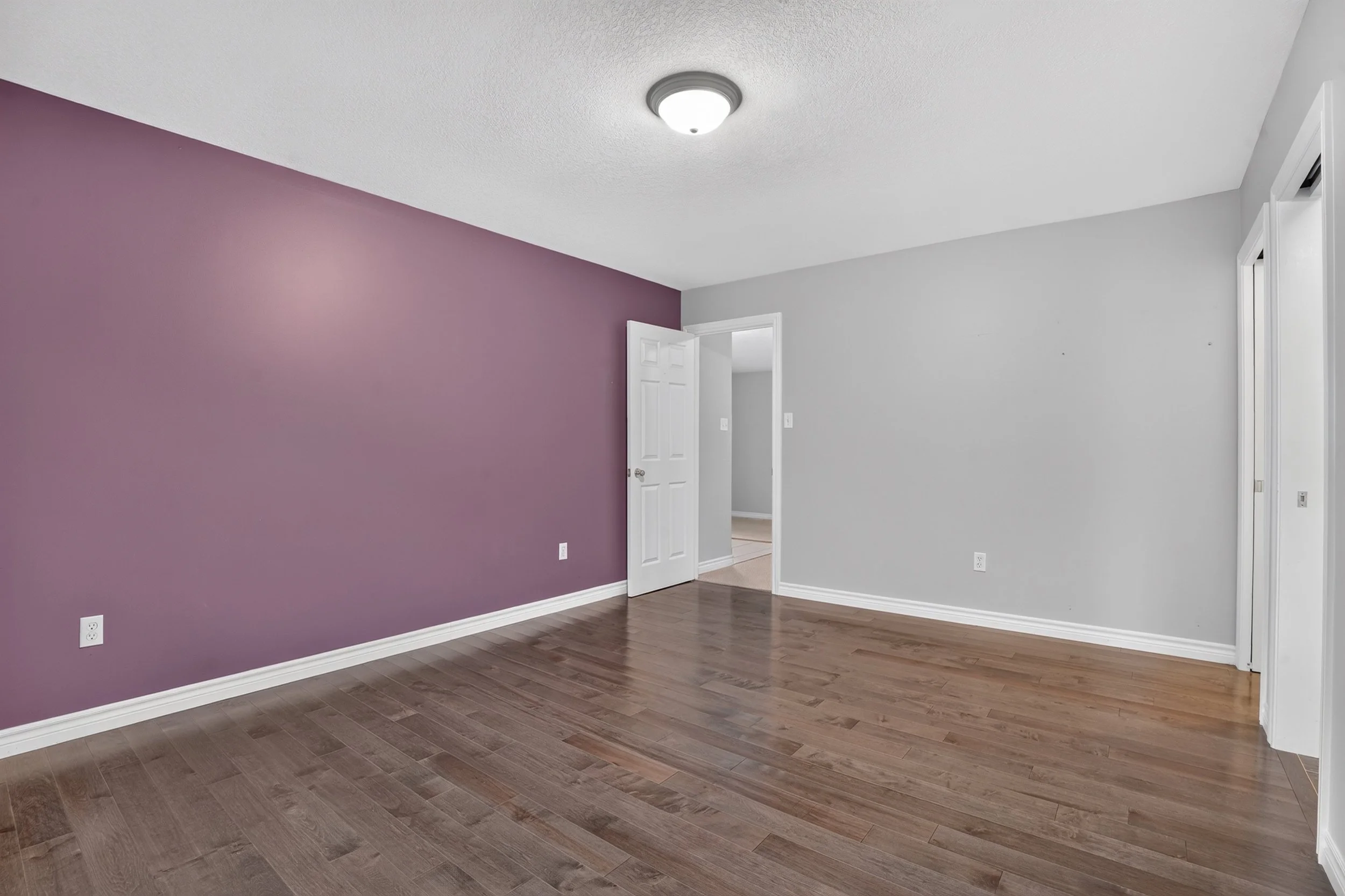 028-10 Pattison Place Fergus28.jpg