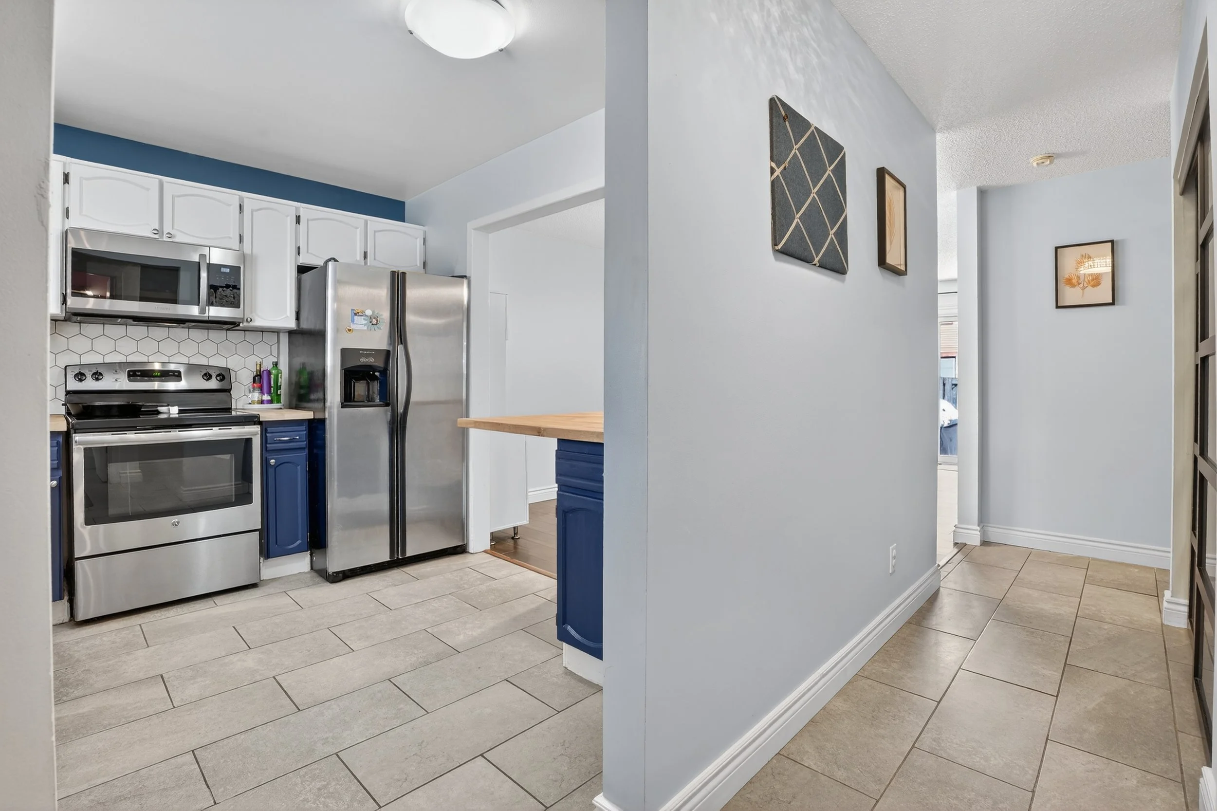 009-2-175 Siebert Ave Kitchener 09.jpg