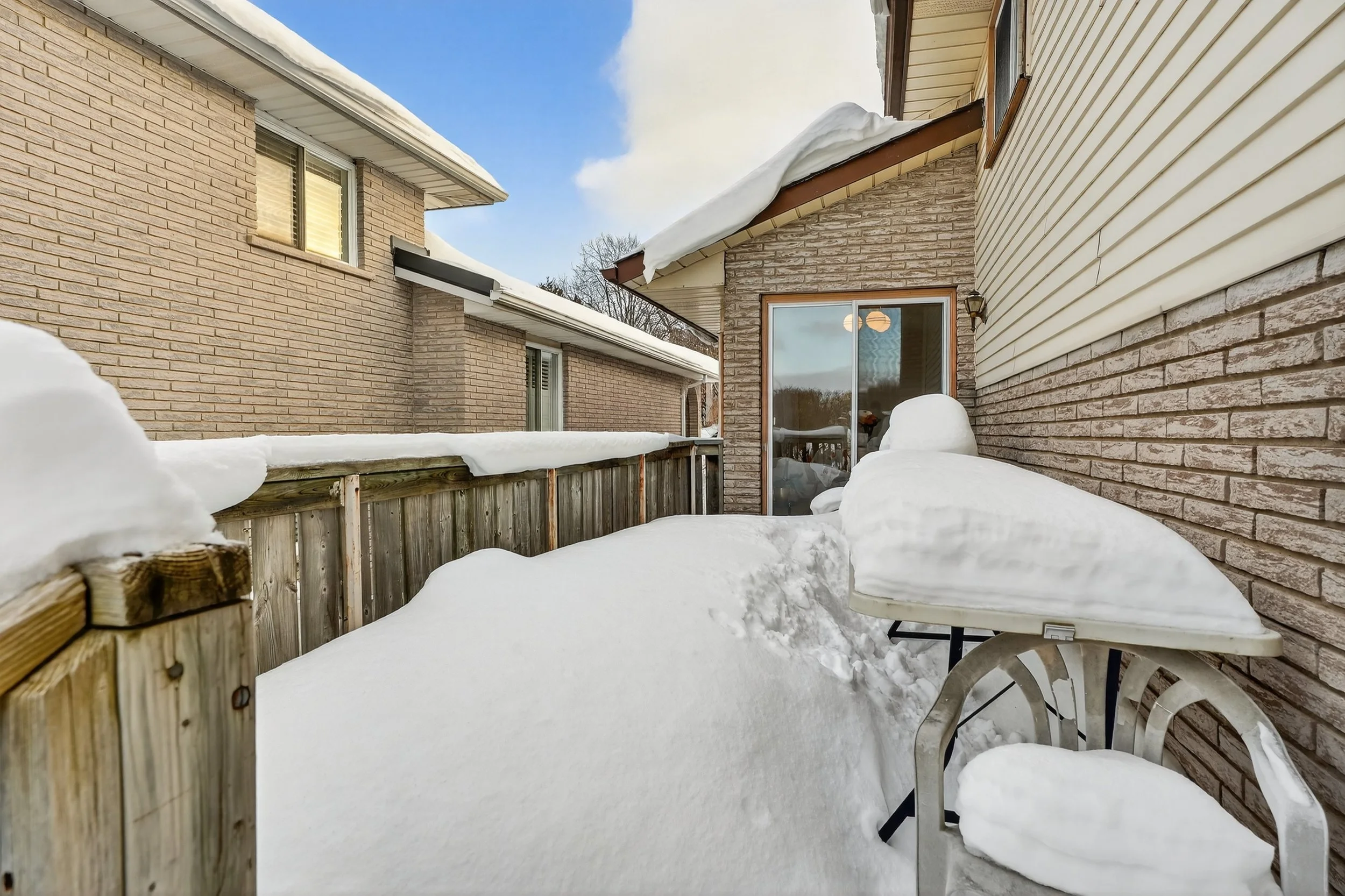 050-49 Century Hill Dr Kitchener 50.jpg