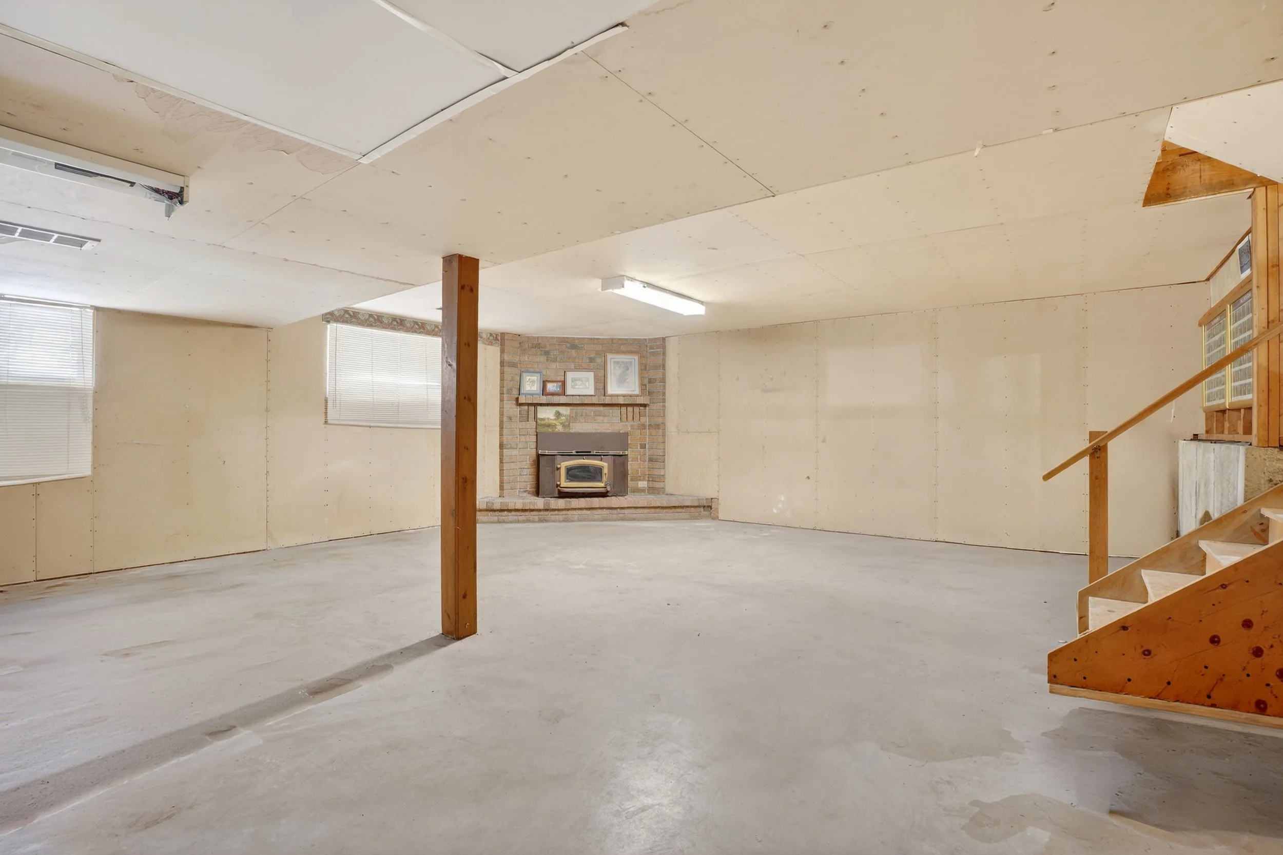 045-49 Century Hill Dr Kitchener 45.jpg