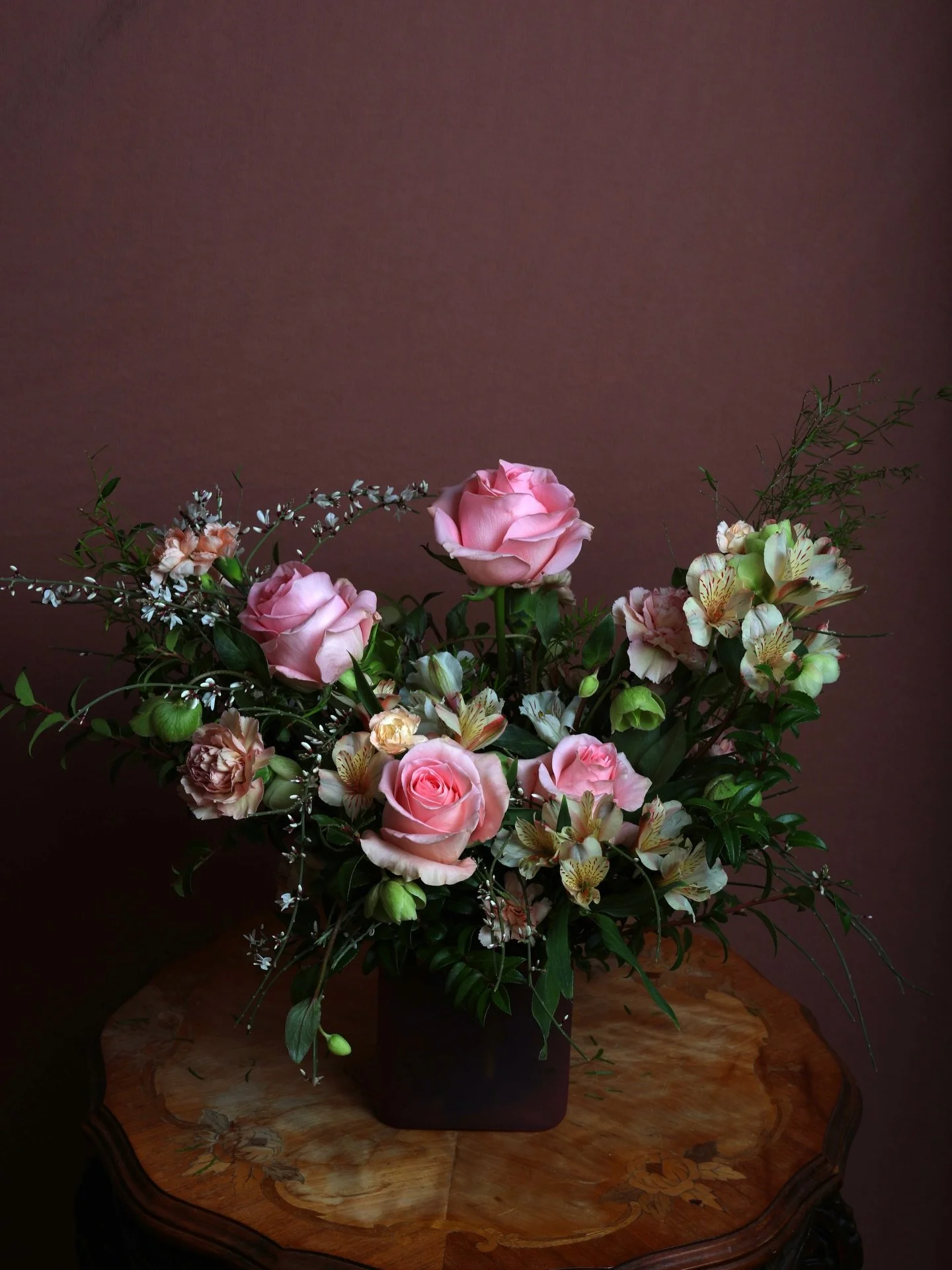 Lovers in a Secret Garden 💗

Soft pink roses, dancing white blooms, seasonal textural accents. For the love that feels like the sweet kiss of sunshine &amp; a touch of breeze blowing through the flower fields. Perfect for your sweetheart, your galen