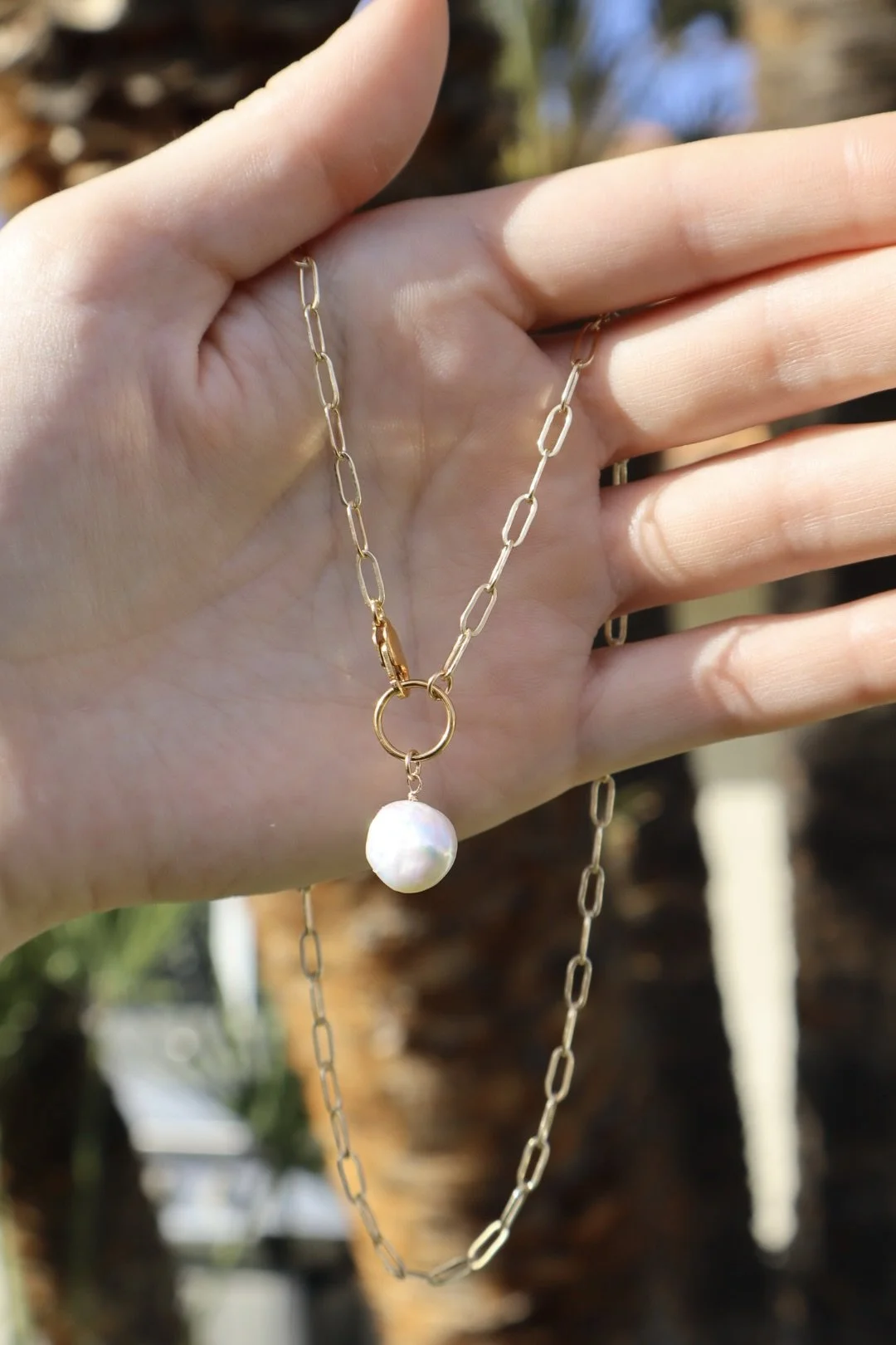 Coin Pearl Paperclip Necklace