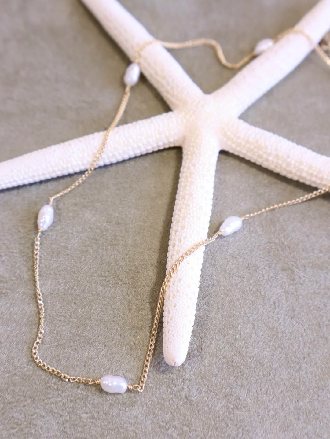 Floating Pearl Necklace