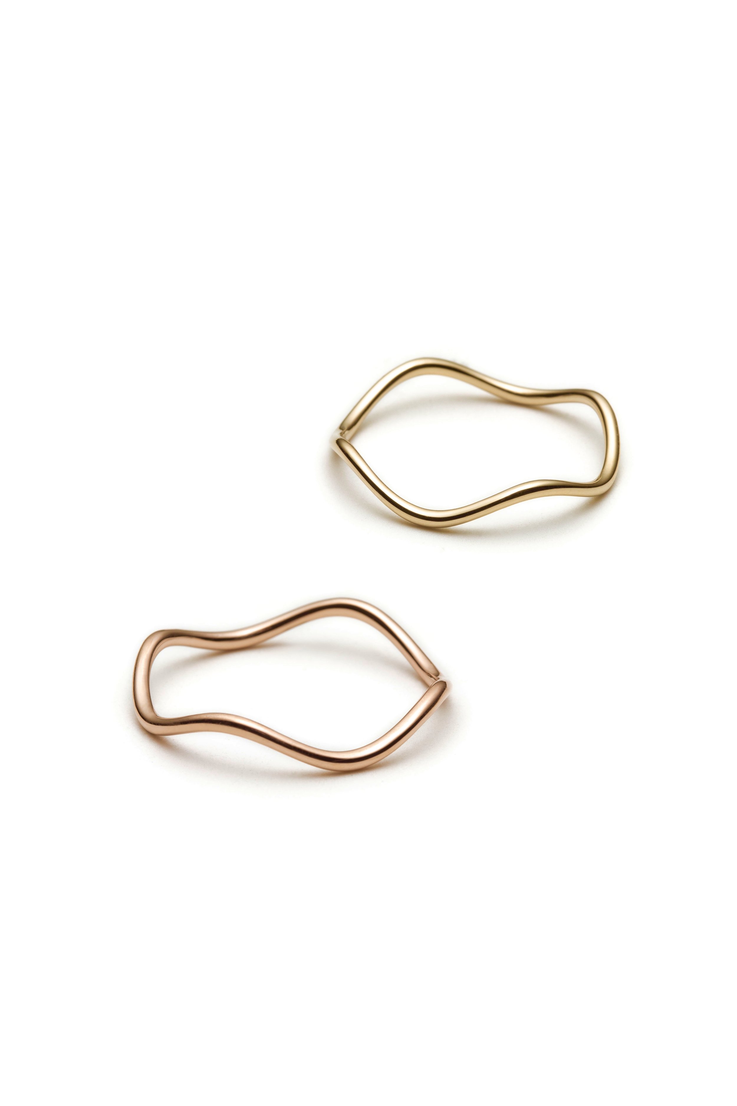 Solid 14k Wave Ring