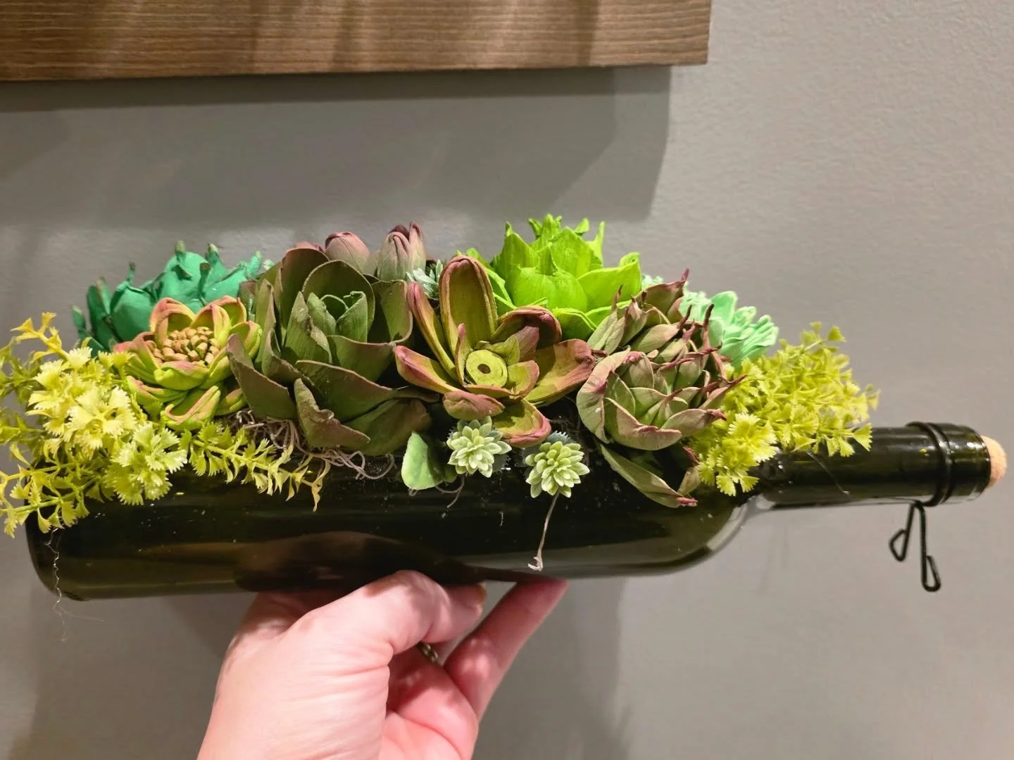 I asked a while ago about a potential class idea. What do you think? 

The Wood Flower Wine Bottle Arrangement. This one is succulent filled, but for the class I wanted to offer tons of options to fit your style. 

Would you be interest in a class li