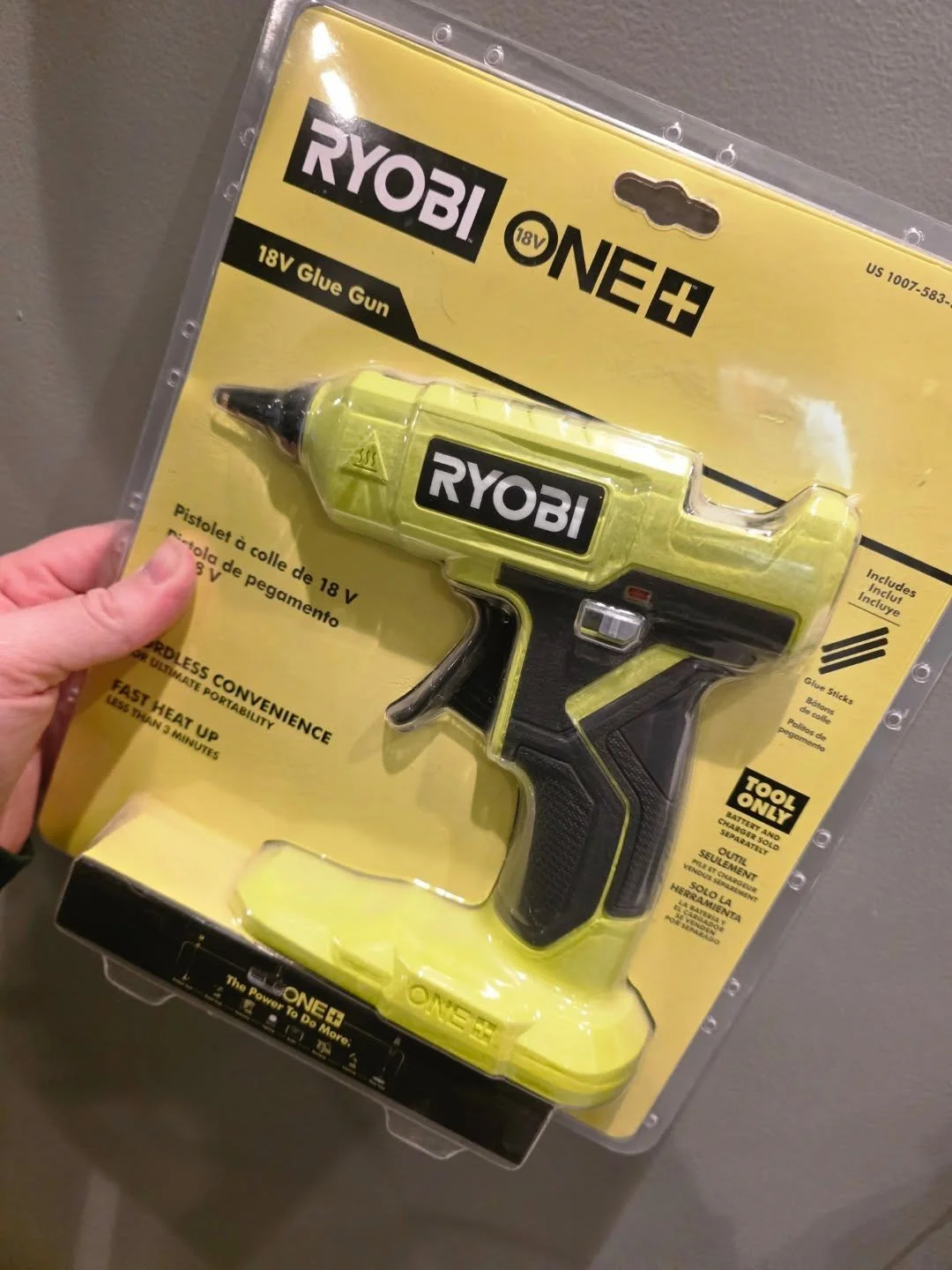 Say Hello to my little friend....

Our 20th glue gun 🥰