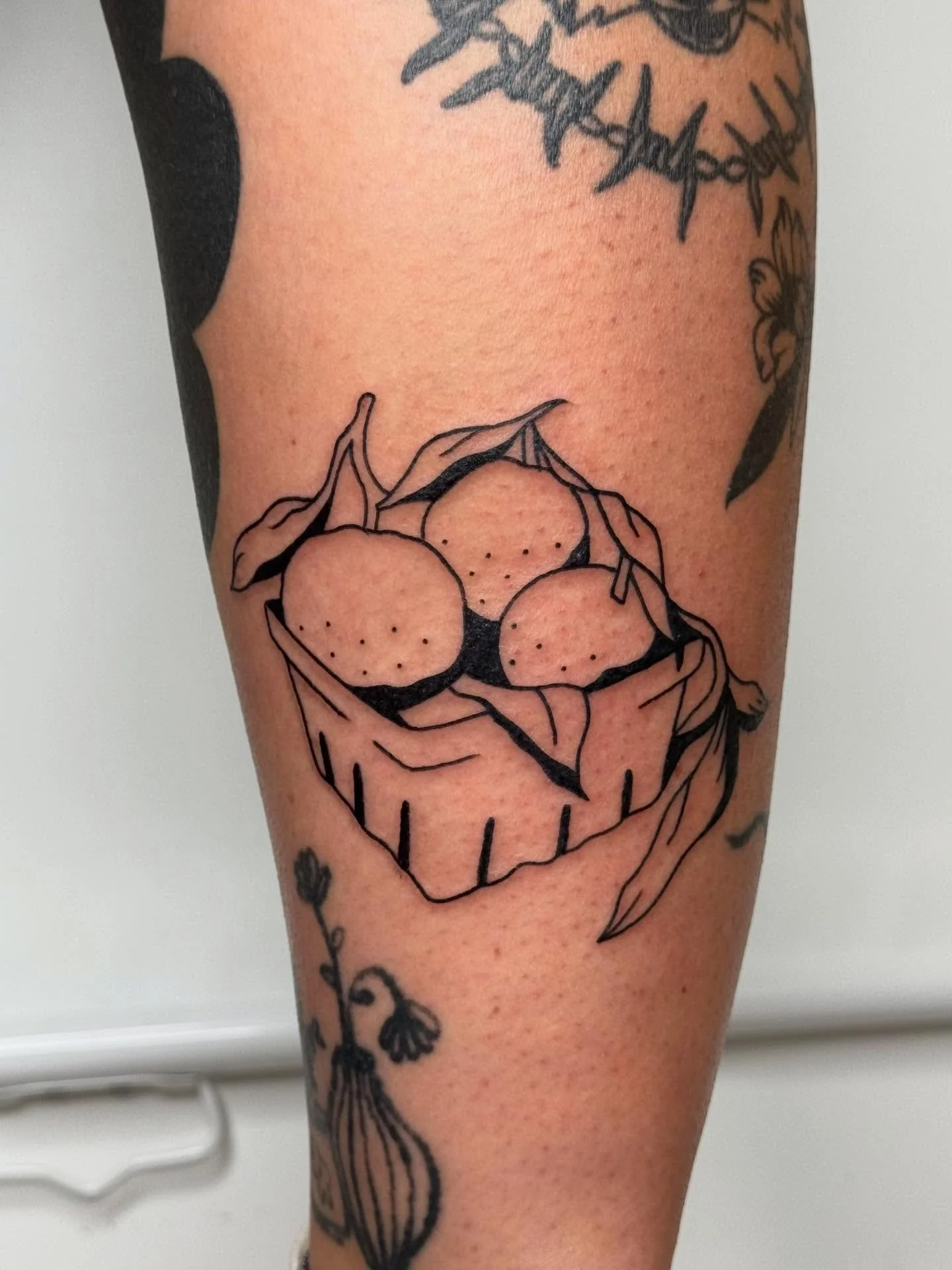 Flash flash and more flash!! 🍂
.
.
.
.
#losangelestattoo #losangelestattooartist #latattoo #latattooartist #sandiegotattooartist #sandiegotattoo #fruittattoo #ornamentaltattoo #flashtattoo