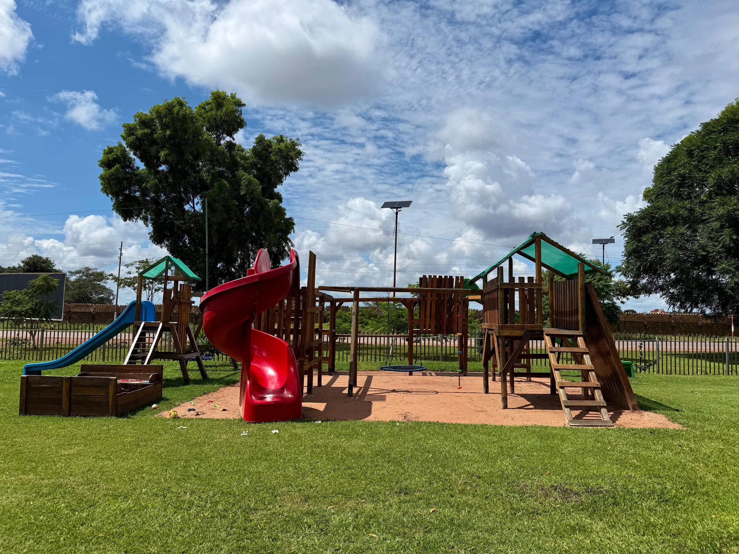 Luano City Gallery daytime photo of the landscape 2026-03-16-03.jpg