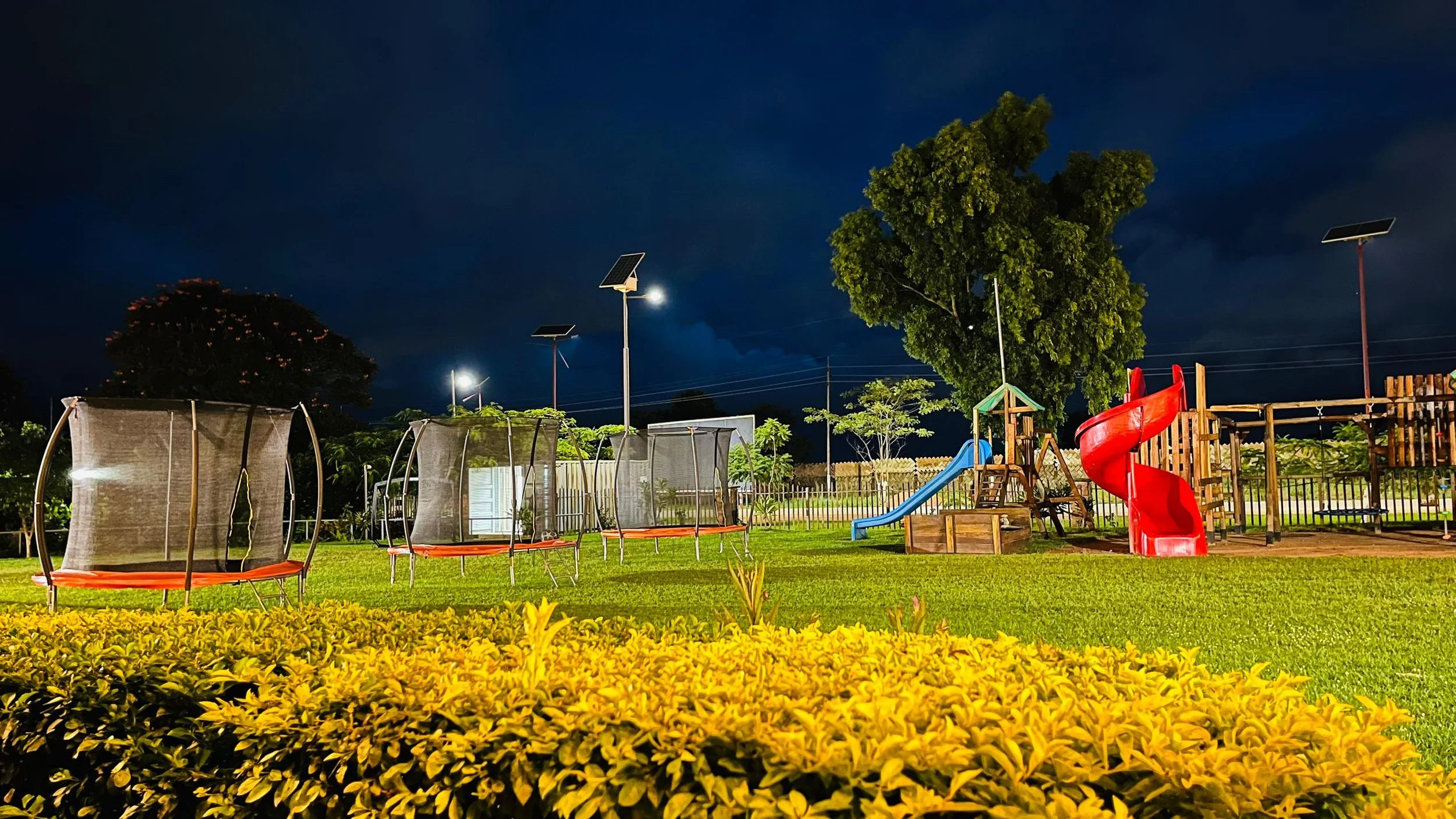 Luano City Photos At Night 2026-03-03.jpeg