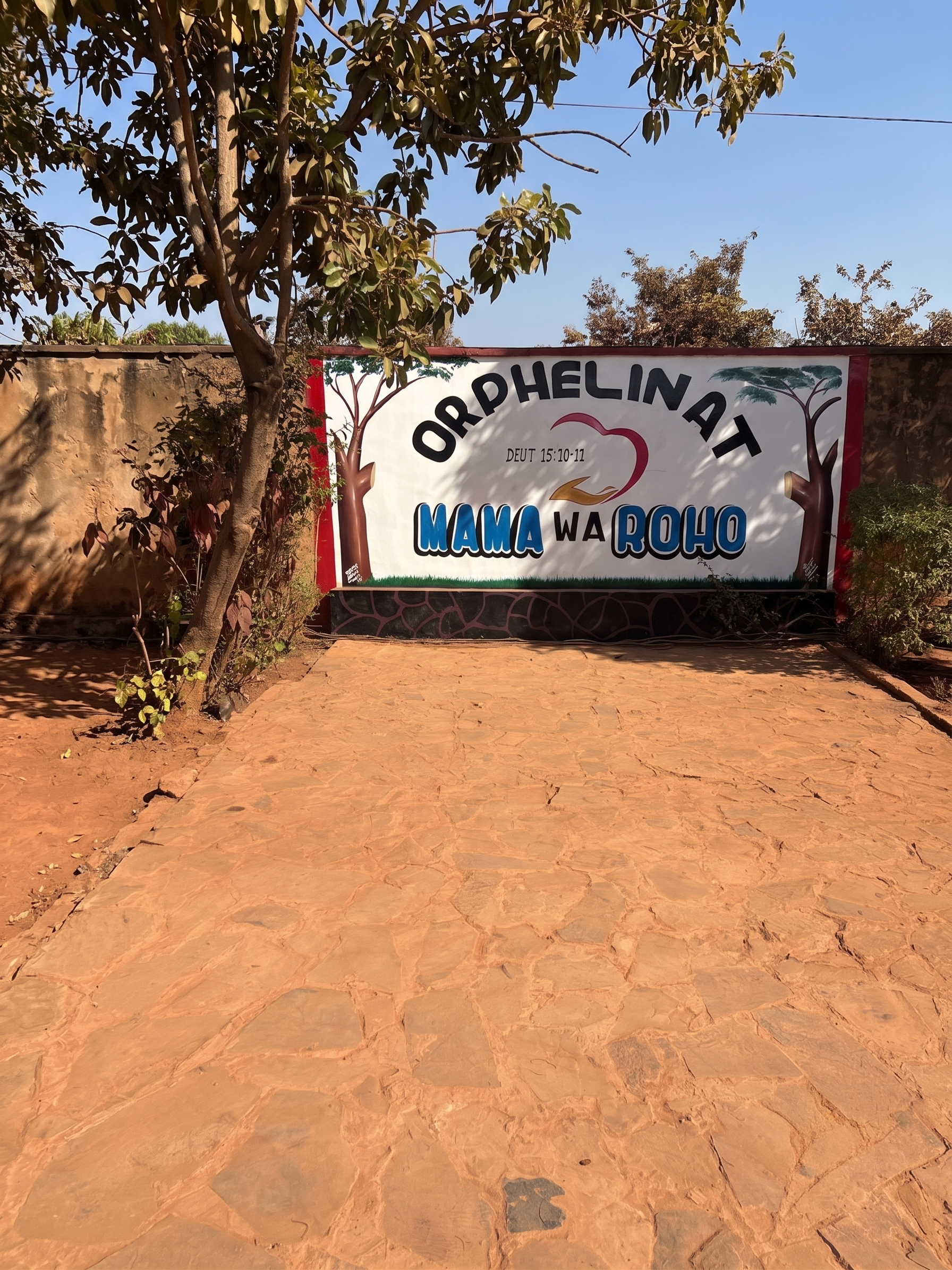 Luano City Foundation_Mama Wa Roho Orphanage-Logo.png