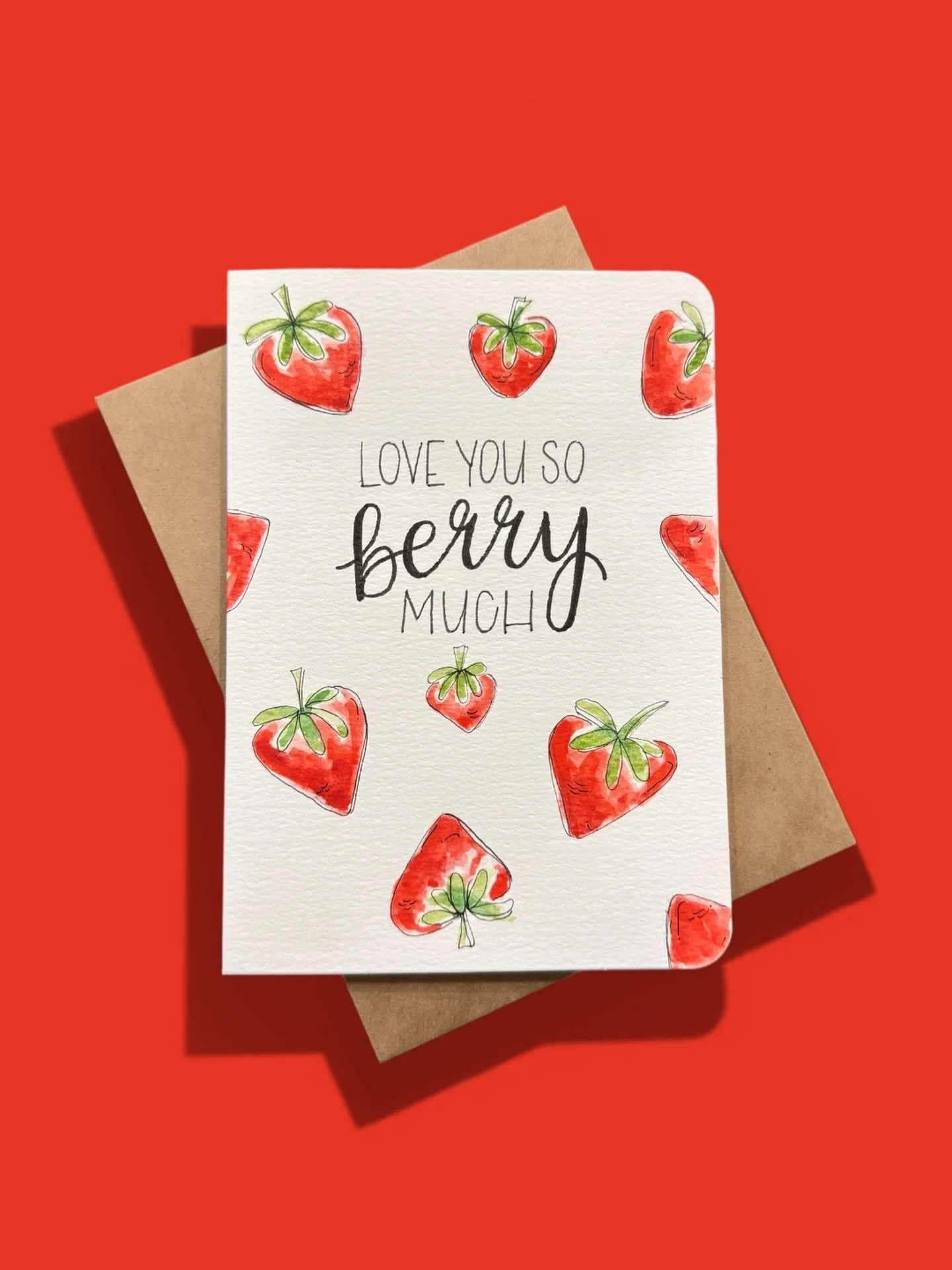 Roses are red,
Strawberries are too&hellip;
I found this card,
And thought about you. 🍓💌📬

#watercolor #handpainted #smallbusiness #stationery