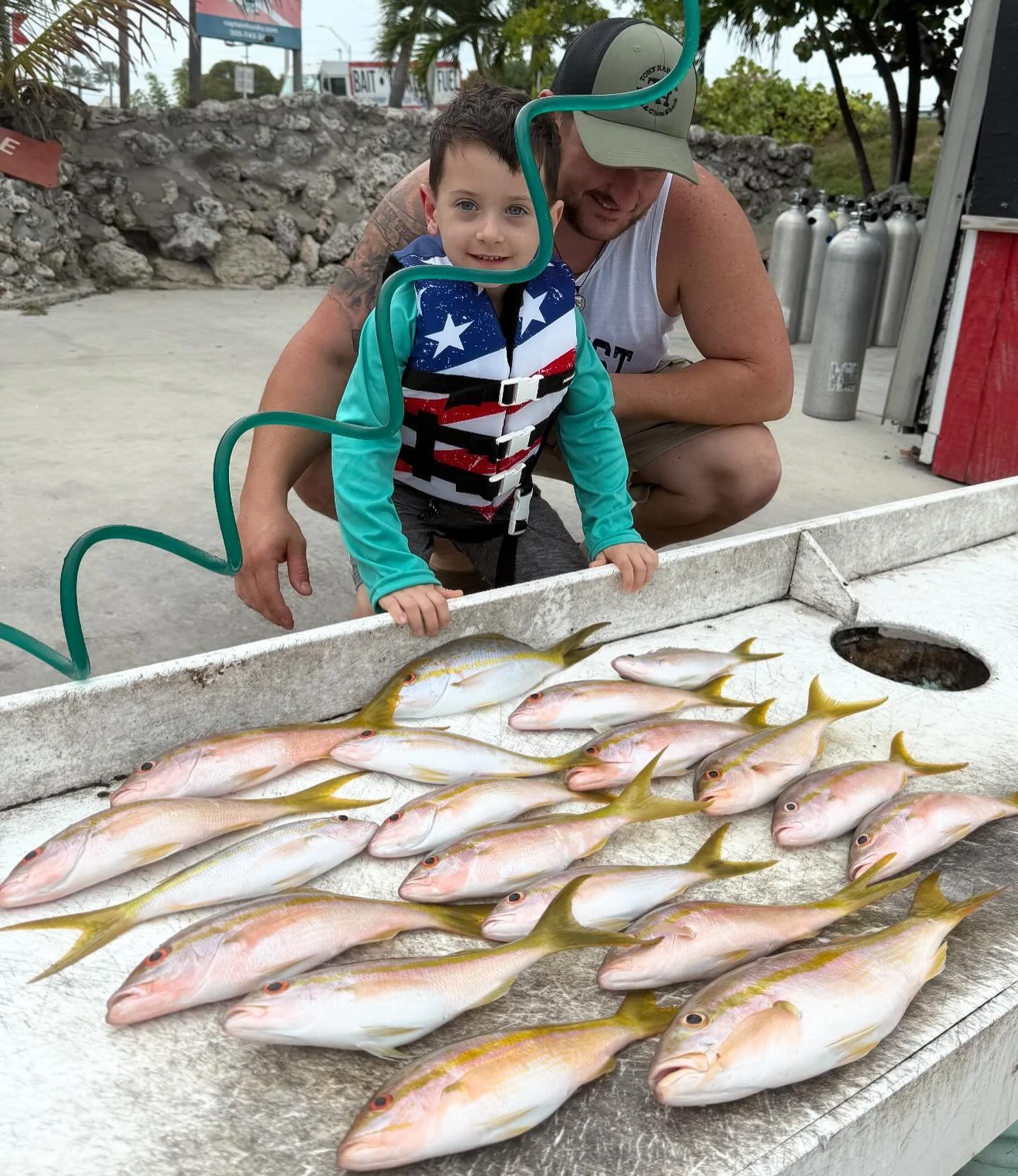 Only have 3 hours? Or not sure how your kiddos will do on their first charter? 🎣 ☀️ 
Our 3-hour charter is the perfect intro&mdash;short, fun, and packed with action. Big smiles guaranteed!  #HennessySportfishing #MarathonFlorida #FloridaKeysFishing