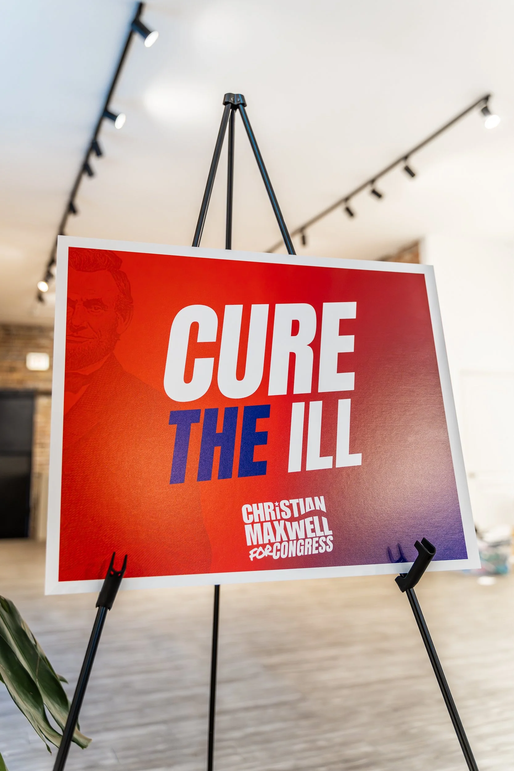 C_MAXWELL_001.JPG
