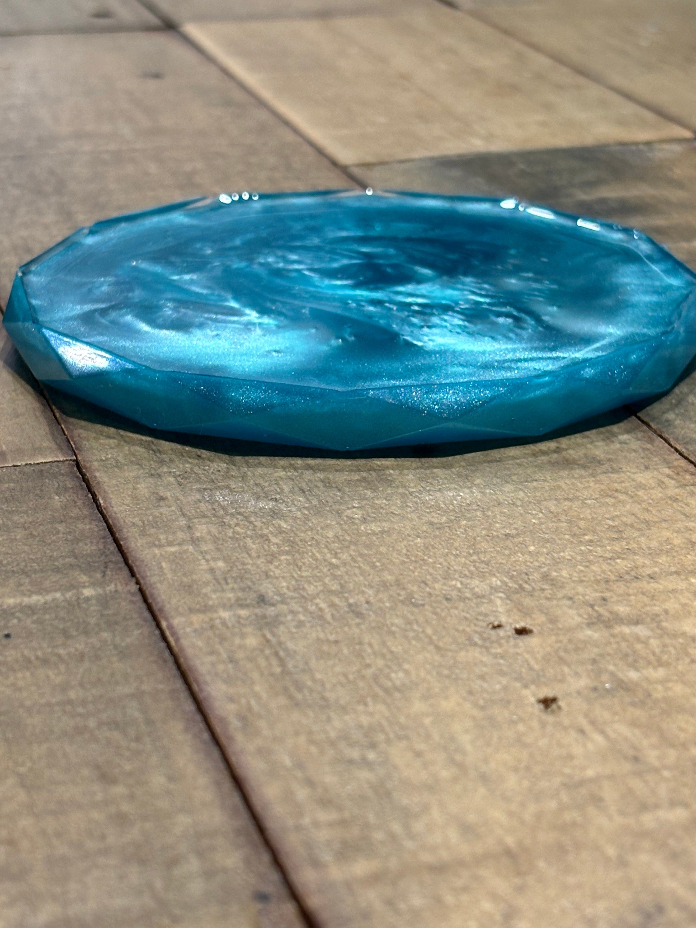 https://i.etsystatic.com/46895811/r/il/a62f0e/5992734366/il_fullxfull.5992734366_ogl6.jpg