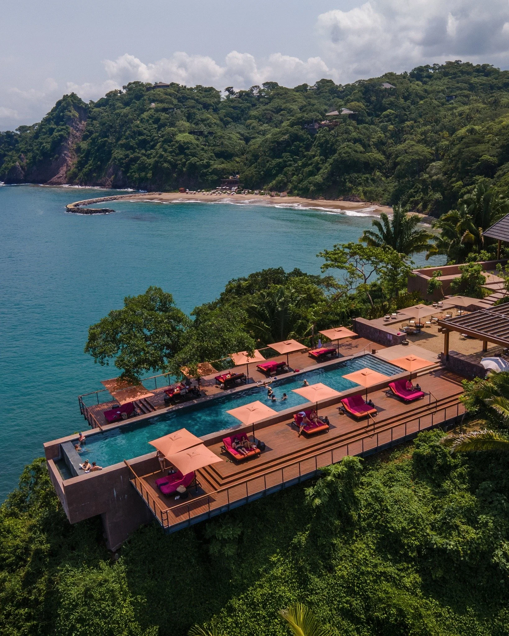 At One&amp;Only Mandarina, your days drift from Carao's infinity pool, floating above the Pacific, to Chef Olvera's celebrated restaurant where every dish is as bold as the landscape. Welcome to your private village.

Contact us for more information 
