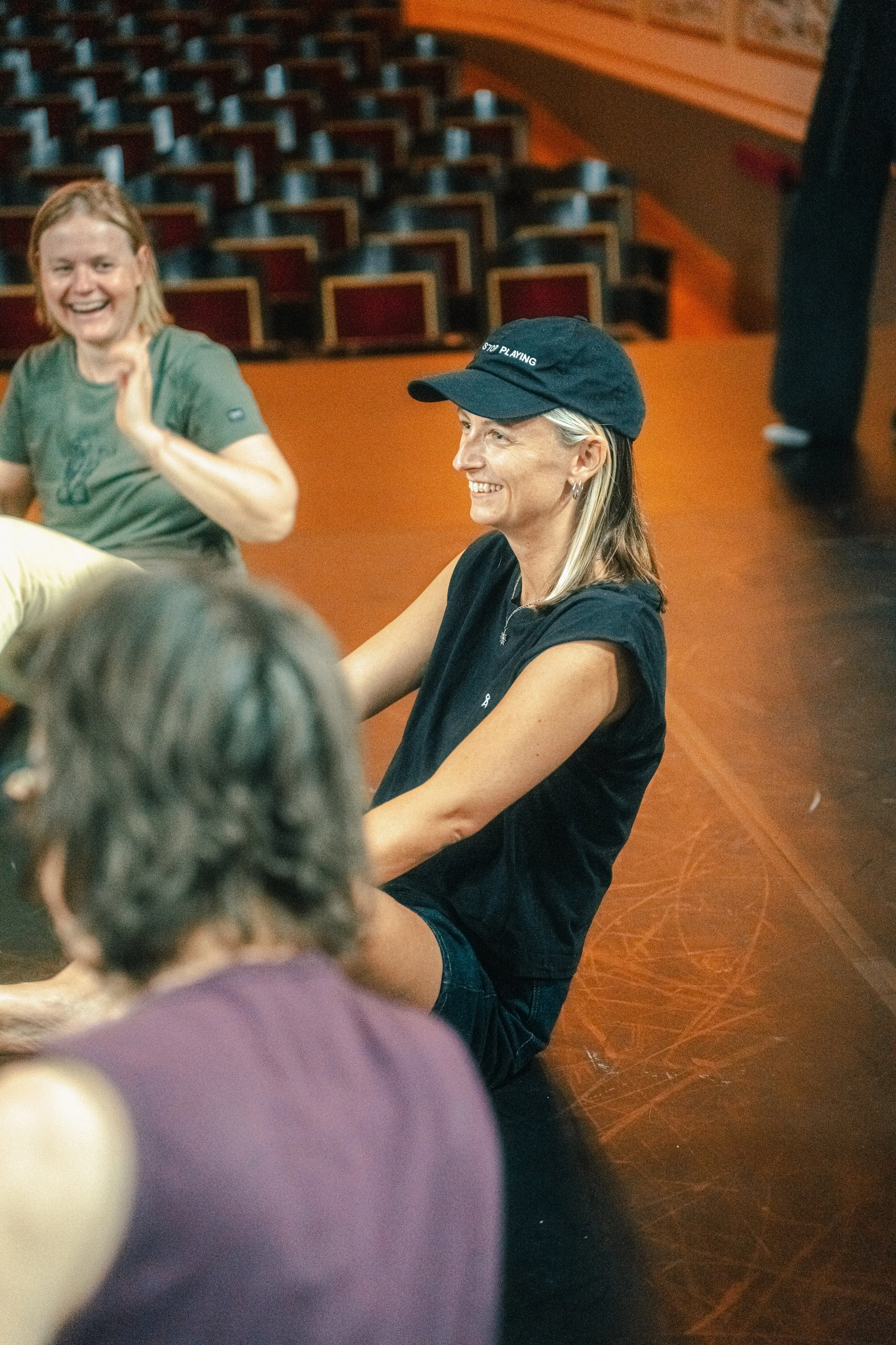 260914_BiancaKruppa-PlatzNehmenStadttheaterAmberg_CreditsAndreasHofstetter-00018.jpg