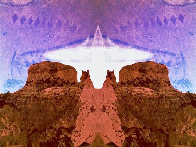 Sample images of The Bressani Oracle card deck 