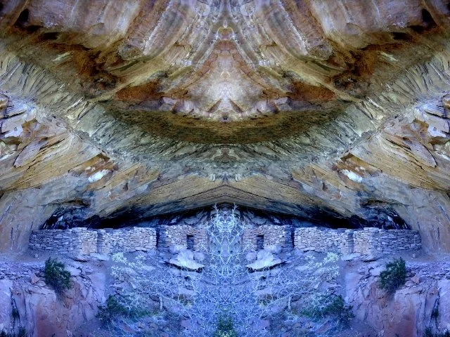 Sample images of The Bressani Oracle card deck 