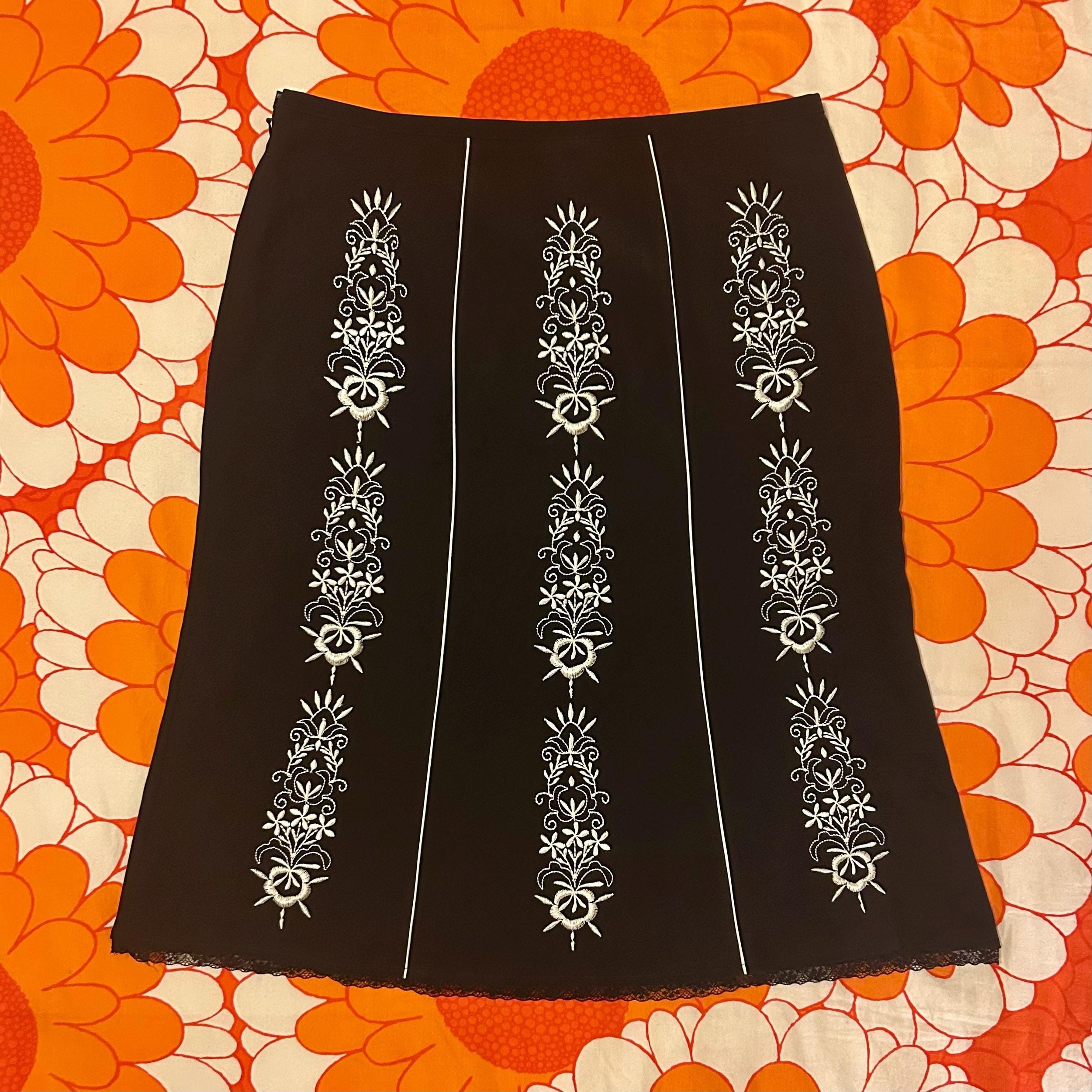 https://i.etsystatic.com/55834352/r/il/8d4566/6592263986/il_fullxfull.6592263986_3k20.jpg