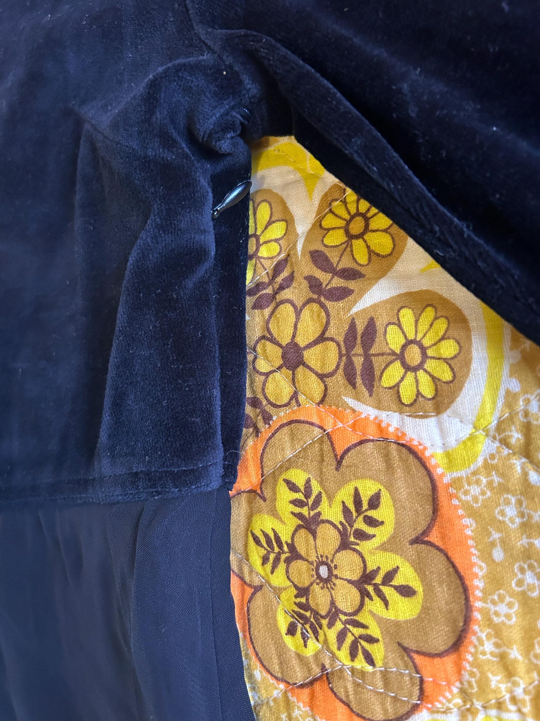 https://i.etsystatic.com/55834352/r/il/764b78/6454390569/il_fullxfull.6454390569_hlgn.jpg